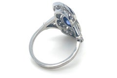 Art Deco platinum ring with a natural sapphire 0.70 ct and diamonds.