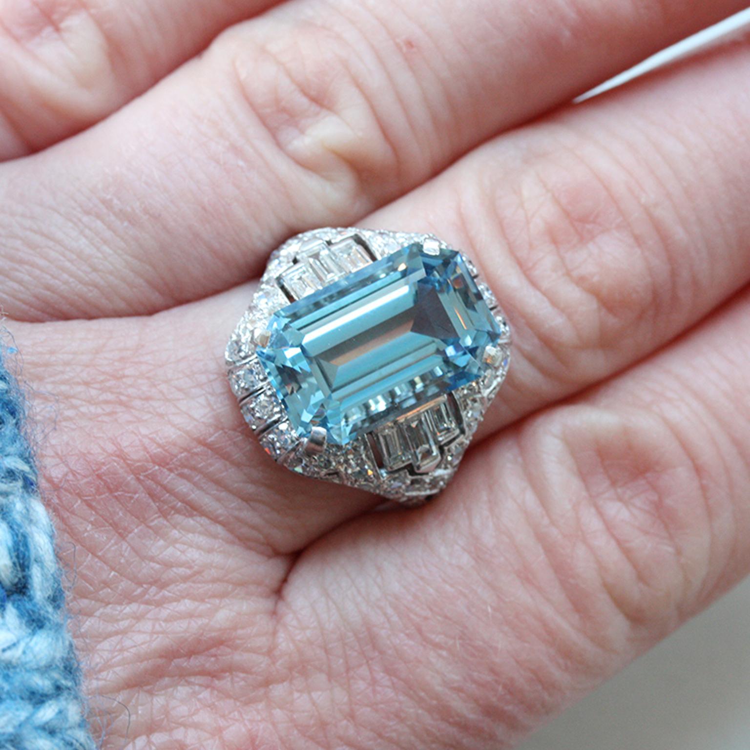 Art Deco Platinum Ring with Aquamarine and Diamonds 5