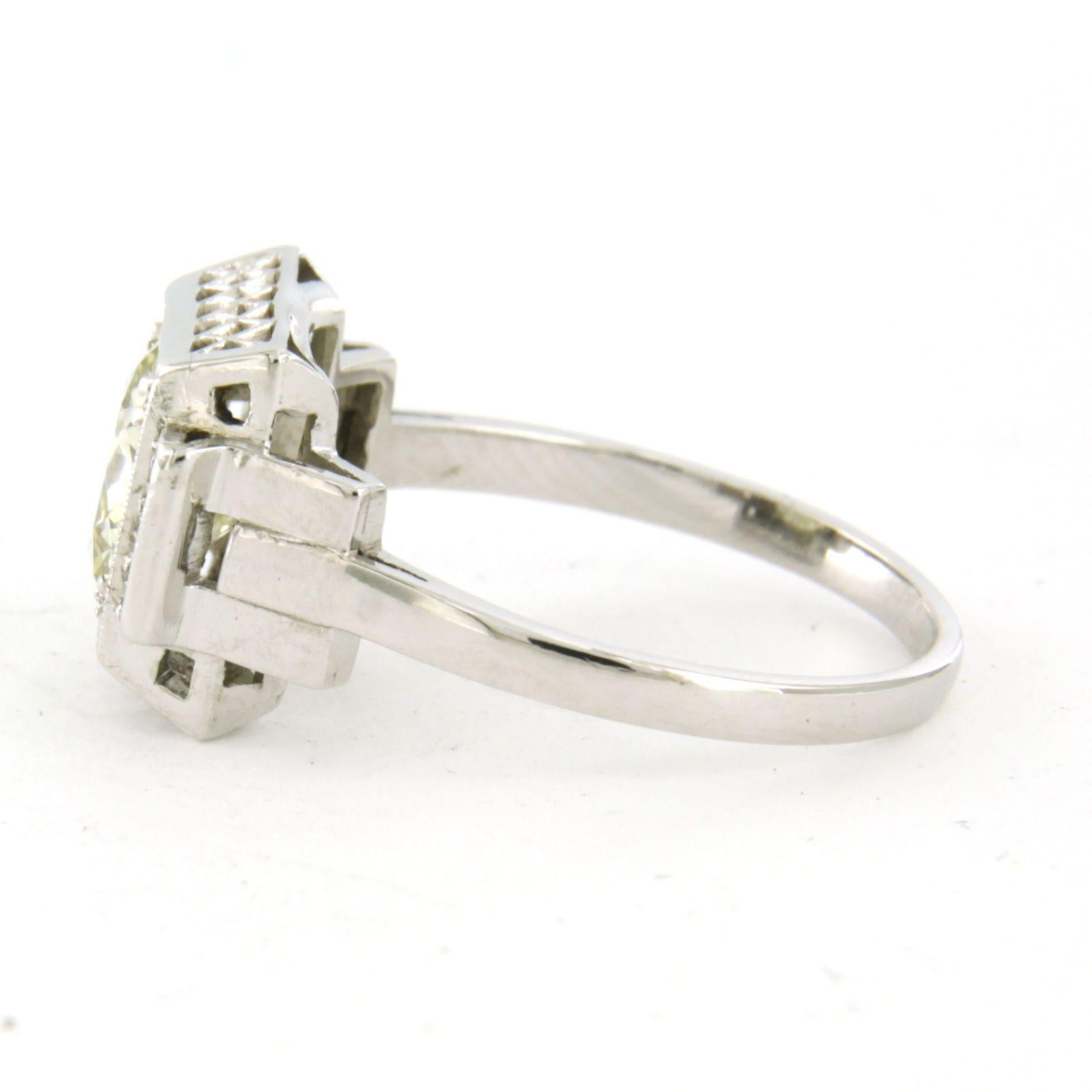 ART-DECO Bague en platine avec diamants brillants et taille unique jusqu'à 2,30ct en vente 1