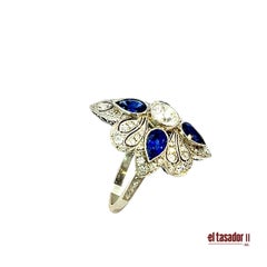 Art Deco Platinum Ring with Diamonds and Sapphire Drops – 8.4 g