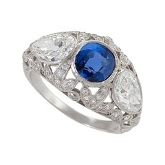 Art Deco Platinum Ring with Diamonds and Sapphire