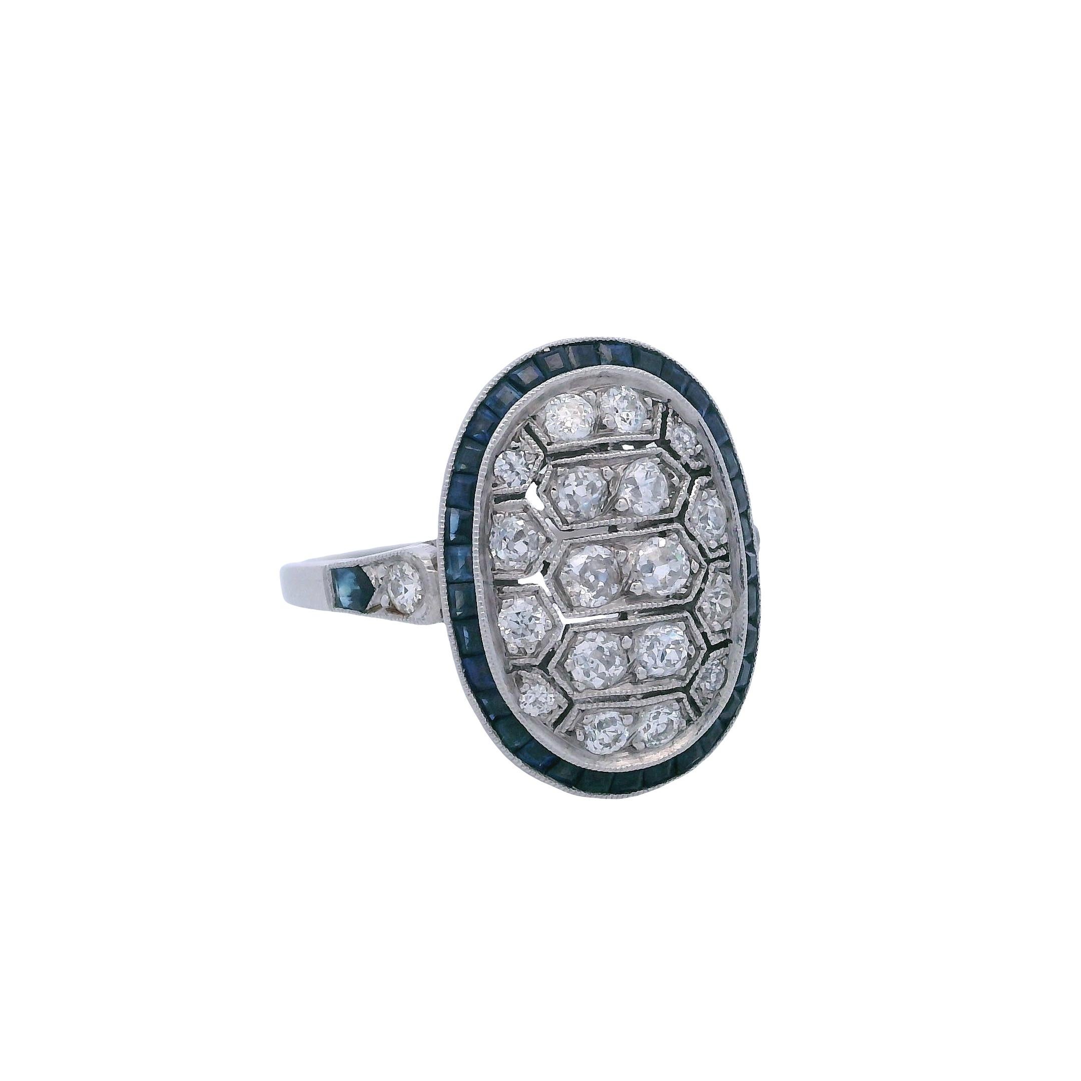 Art Deco Platinring mit Diamanten und Saphiren (Art déco) im Angebot