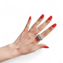 1930 Art Deco Platinum flower Ring with Diamonds