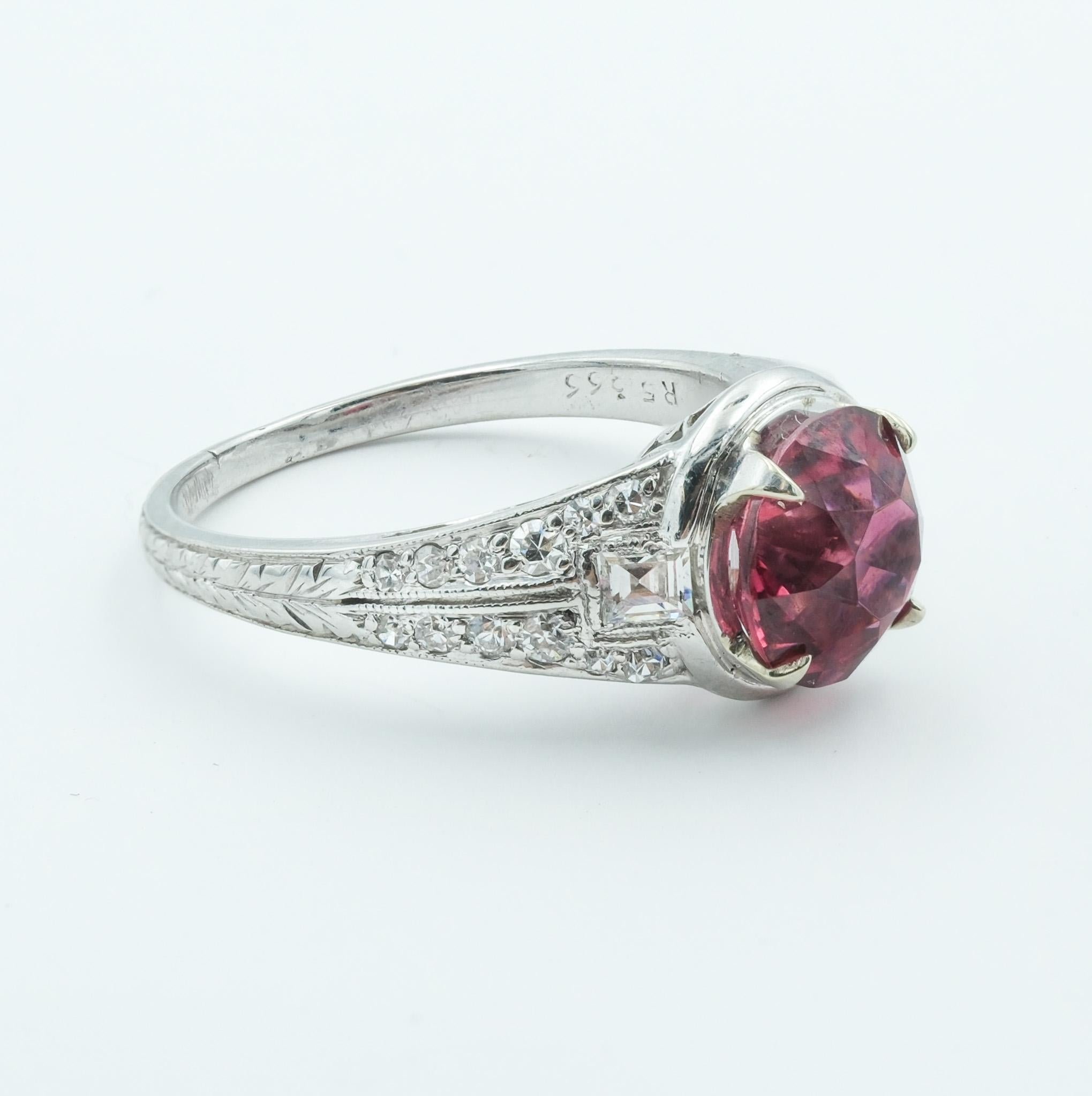 Art Deco Platinum Ring With Natural 2.07ct Spinel and Diamonds c1920's In Good Condition For Sale In Fairfield, CT