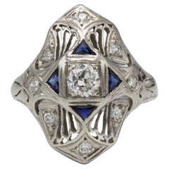 Anello Art Deco in platino con diamanti e zaffiri taglio antico