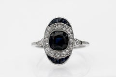 Art Deco platinum ring with sapphires and diamonds circa 1920/1930