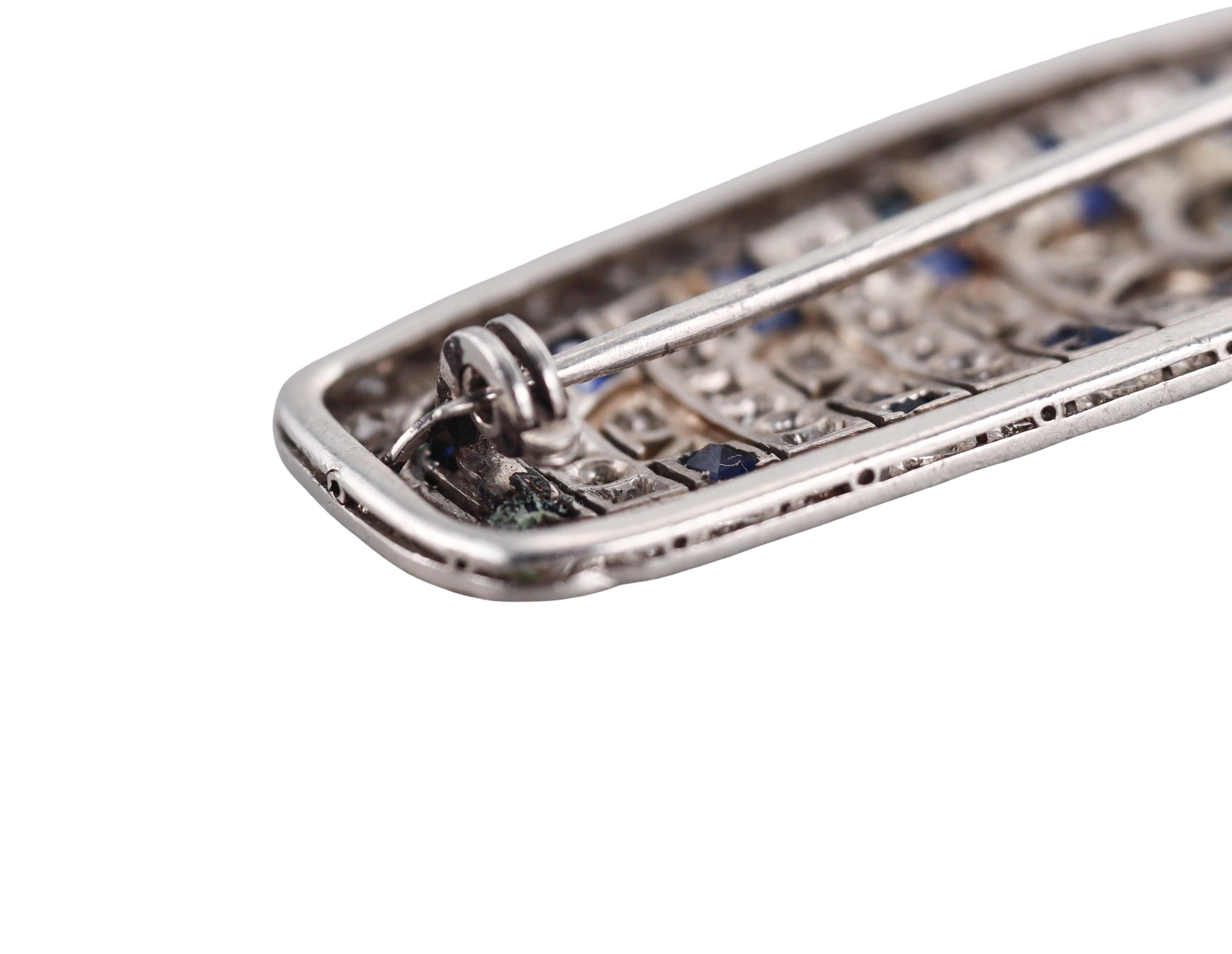 Women's Art Deco Platinum Sapphire Diamond Brooch For Sale