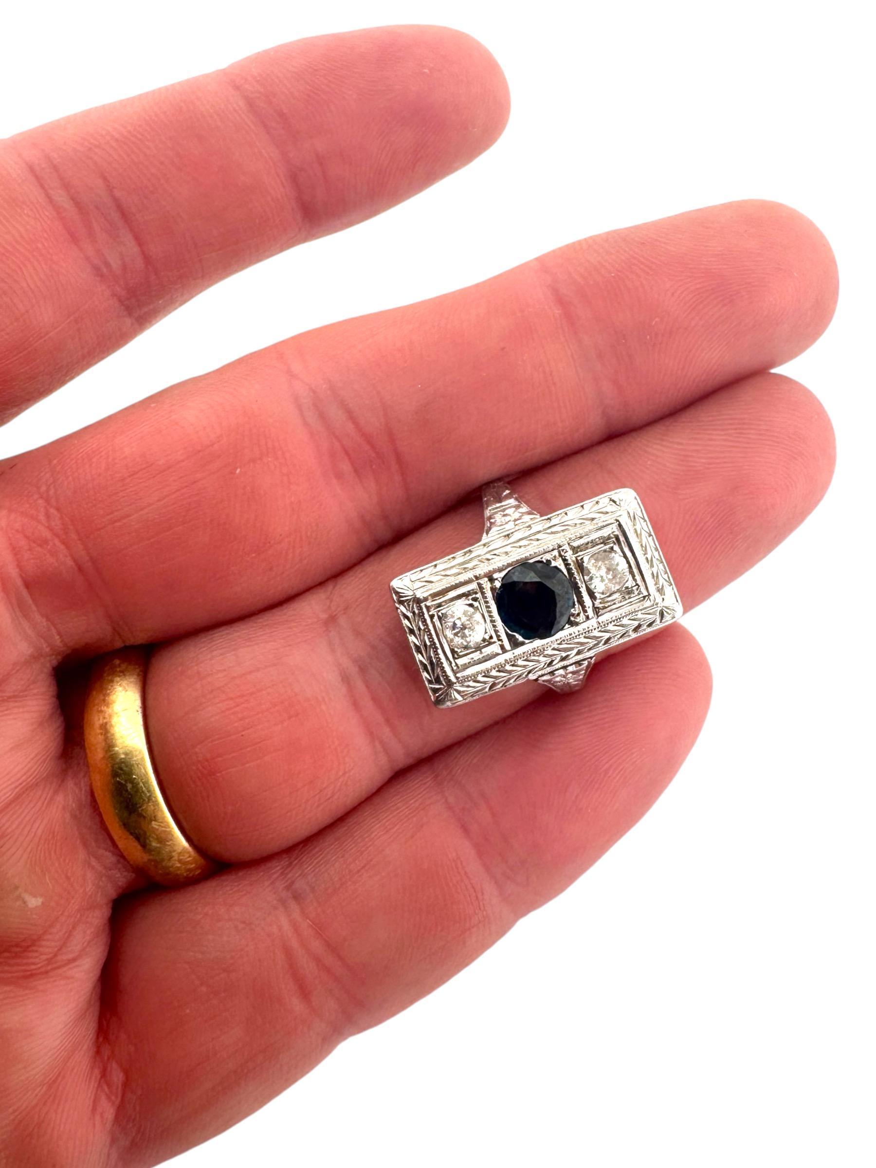 Art Deco Platinum Sapphire & Diamond Cocktail Ring For Sale 2