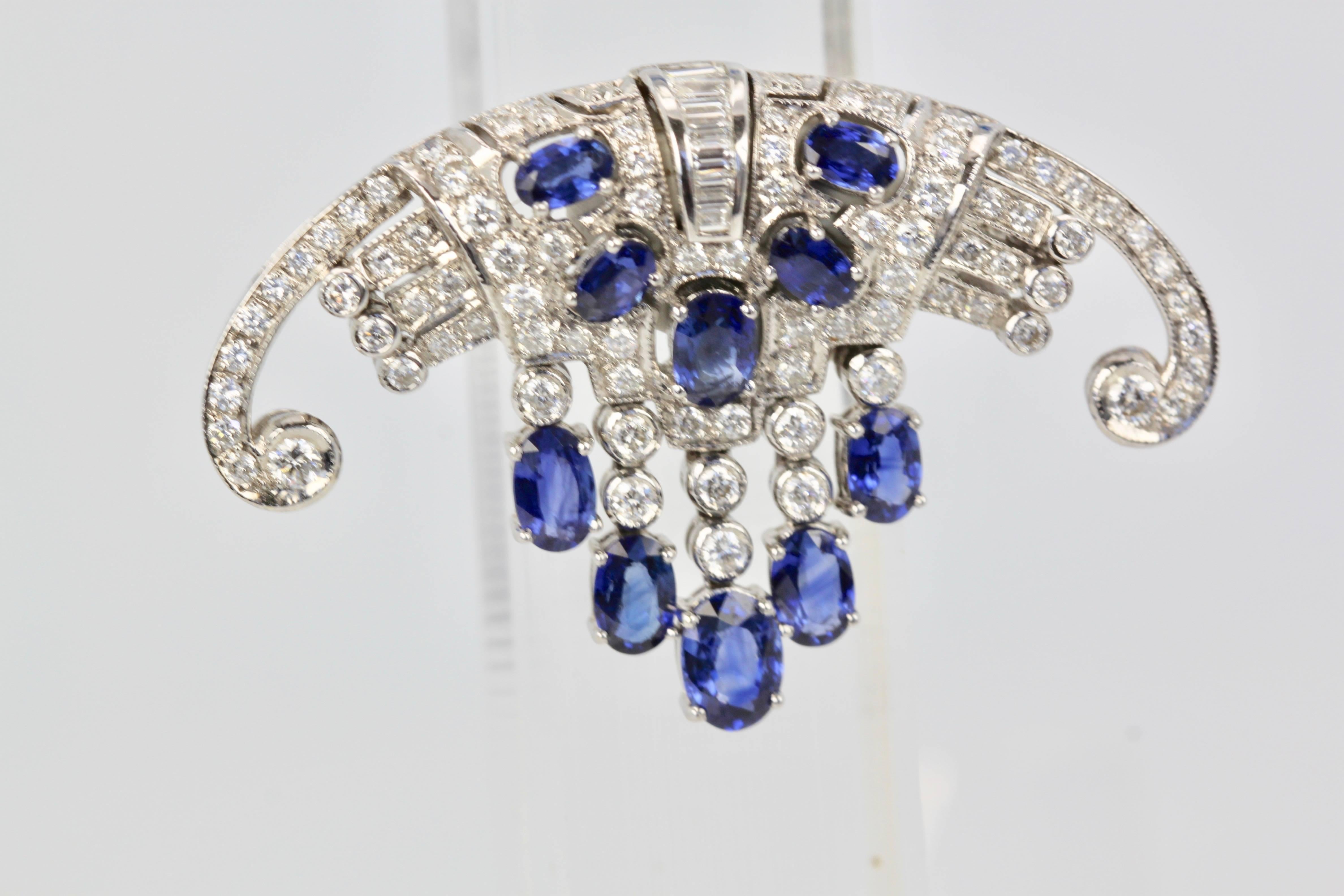 Art Deco Platinum Sapphire Diamond Fringe Brooch 6.08 Carat, circa 1935 1