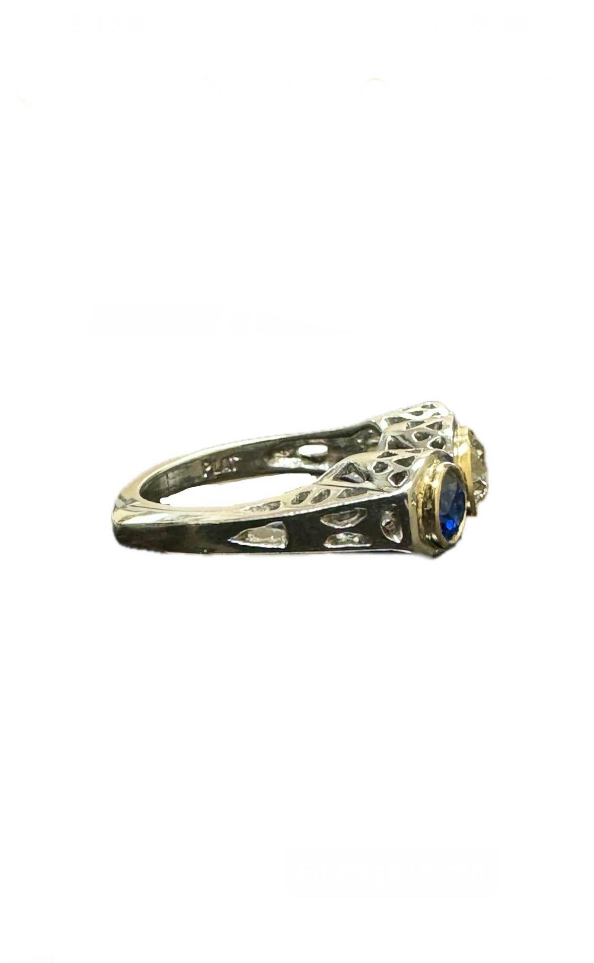 Women's or Men's Art Deco Platinum Three Stone Blue Sapphire 1.33 Diamond Engagement Ring For Sale