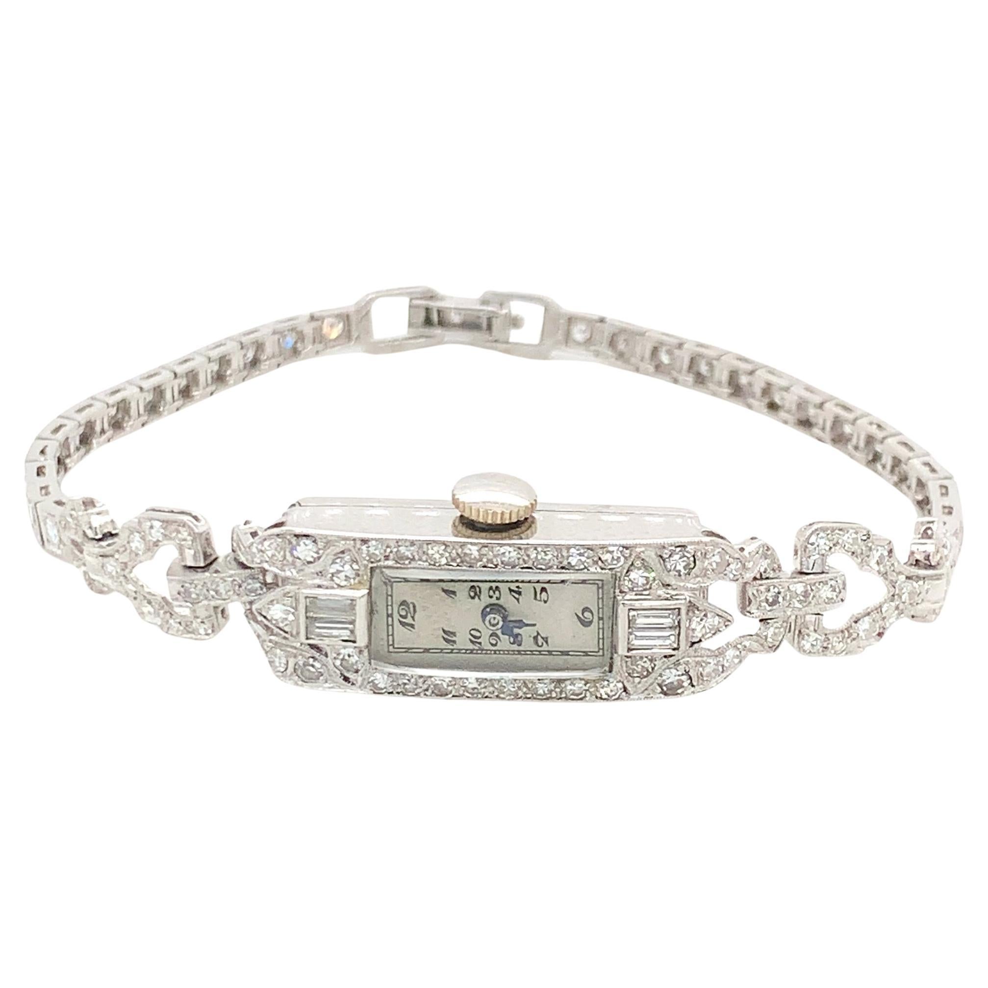 Montre Art Déco 2,40 TCW VS2 G/H Antique 17,5g manuelle 6/5" en vente