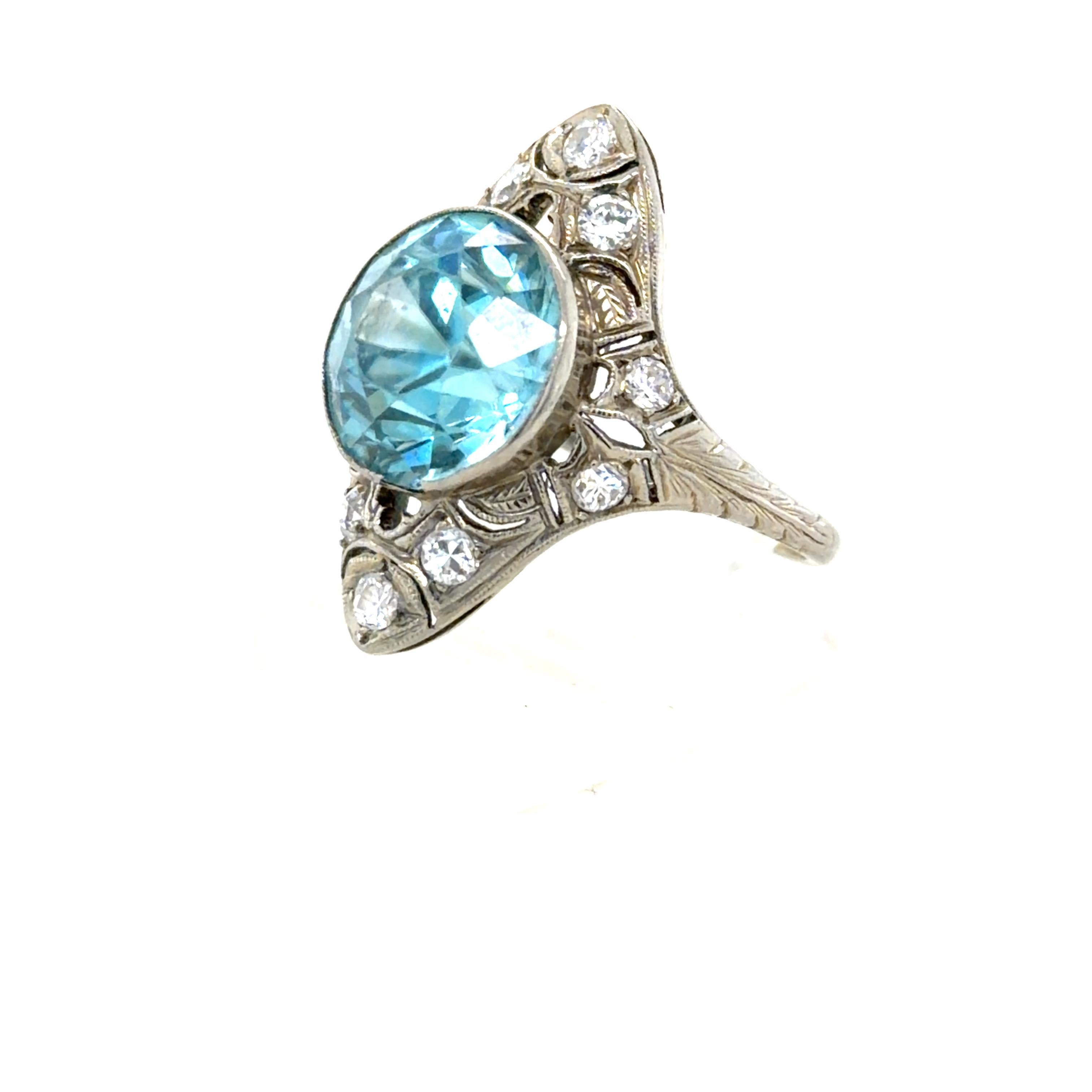 Anillo Art Decó, Platino, Circonitas y Diamantes Corte europeo antiguo en venta