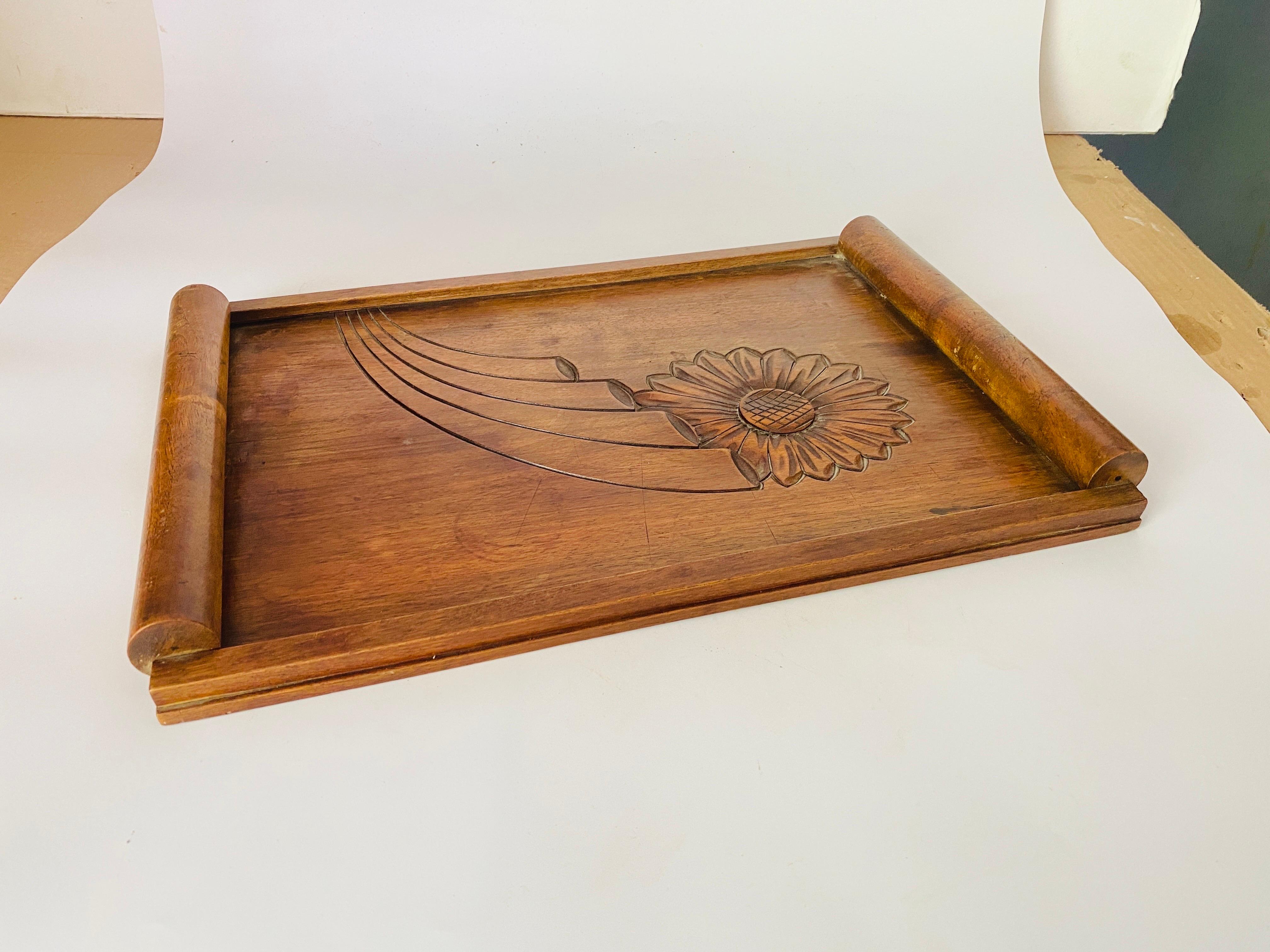 Art Deco Platterin Wood, Brown Color, France circa 1940, Hand Carved For Sale 1