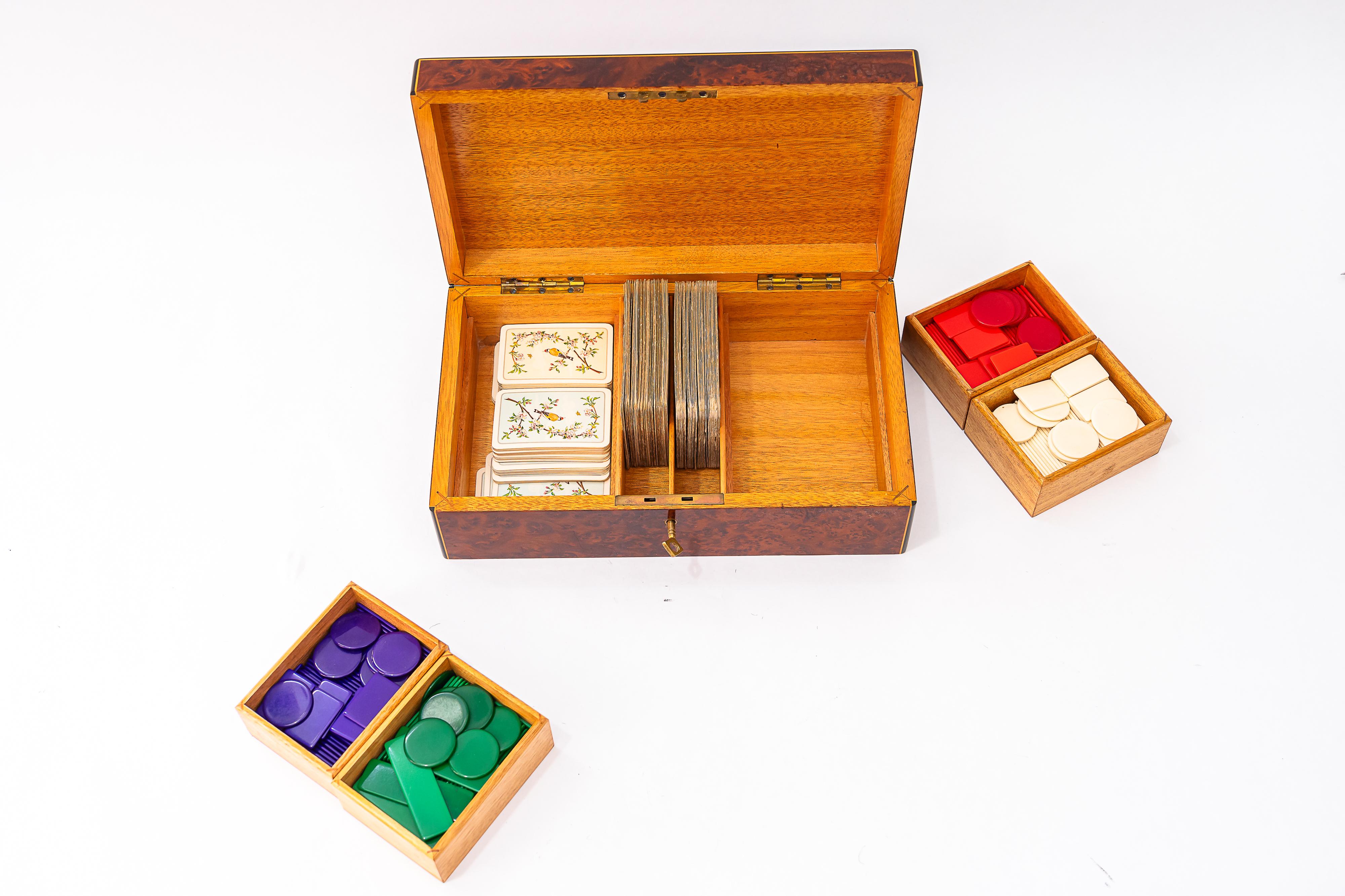 Boîte de jeu Art Déco en bois d'érable viennois des années 1920 en vente 5
