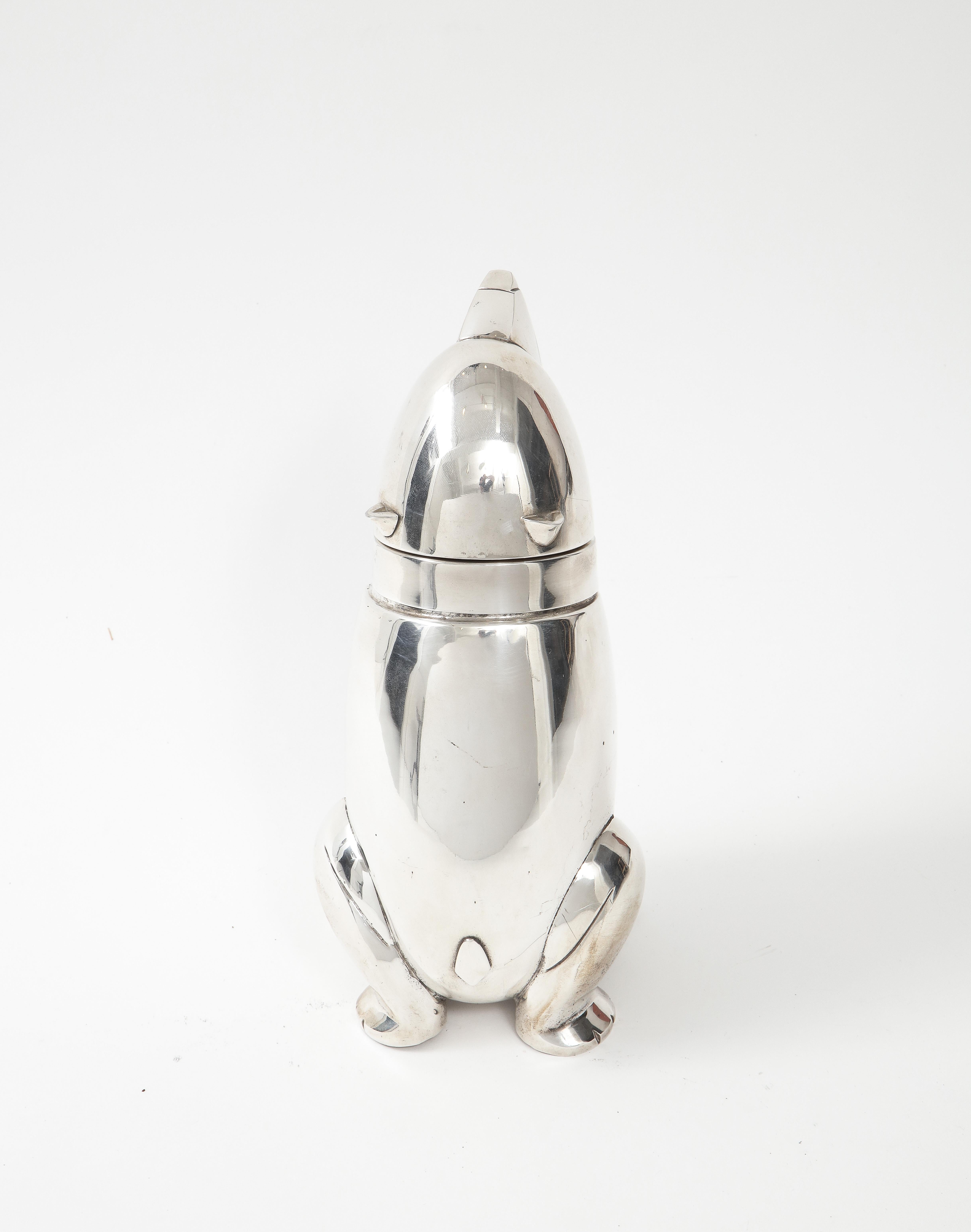 Art Deco Polar Bear Van Bergh Silver Plate Cocktail Shaker In Good Condition In New York, NY