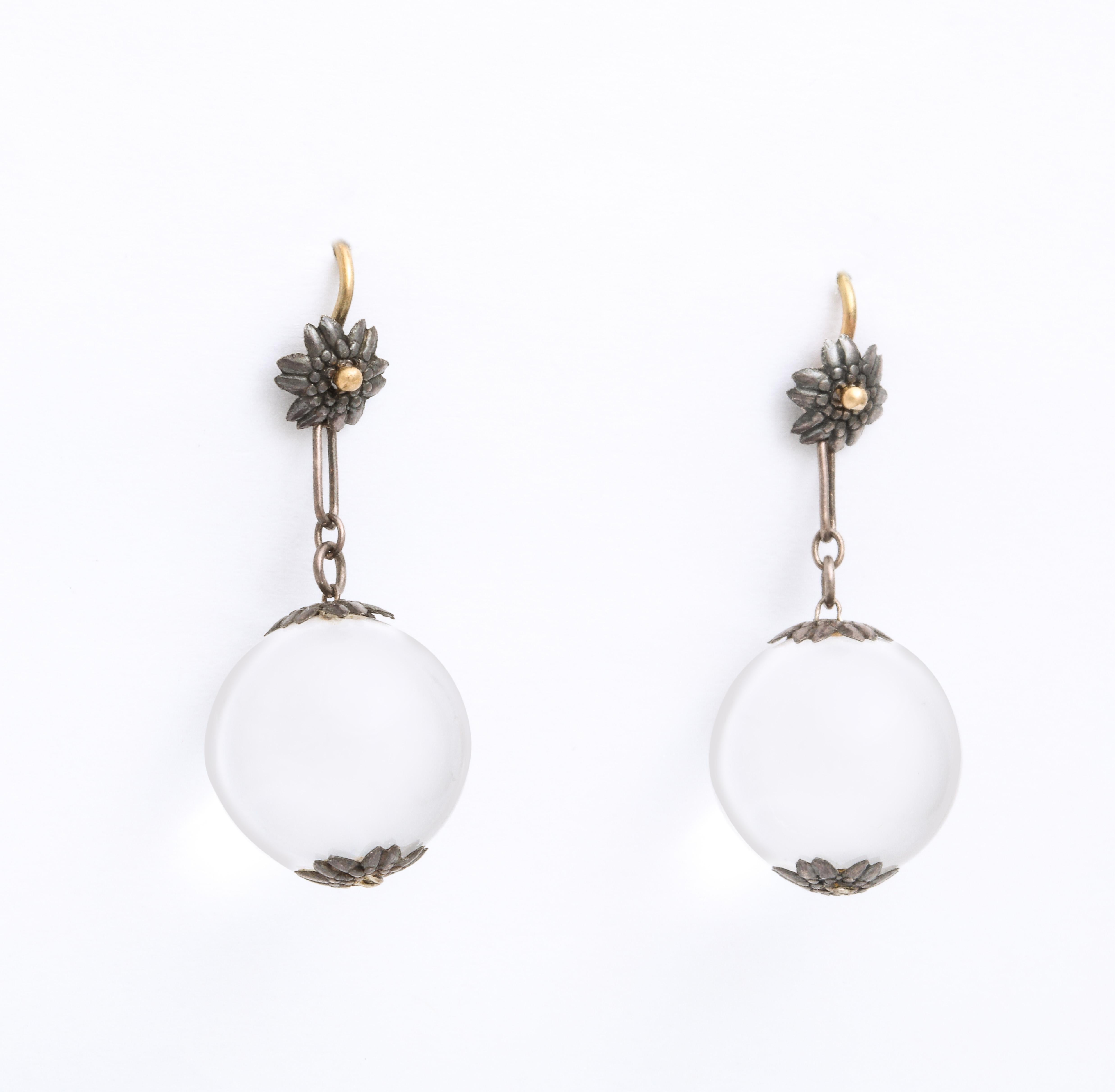 Art Deco Pools of Light Earrings In Excellent Condition For Sale In Stamford, CT