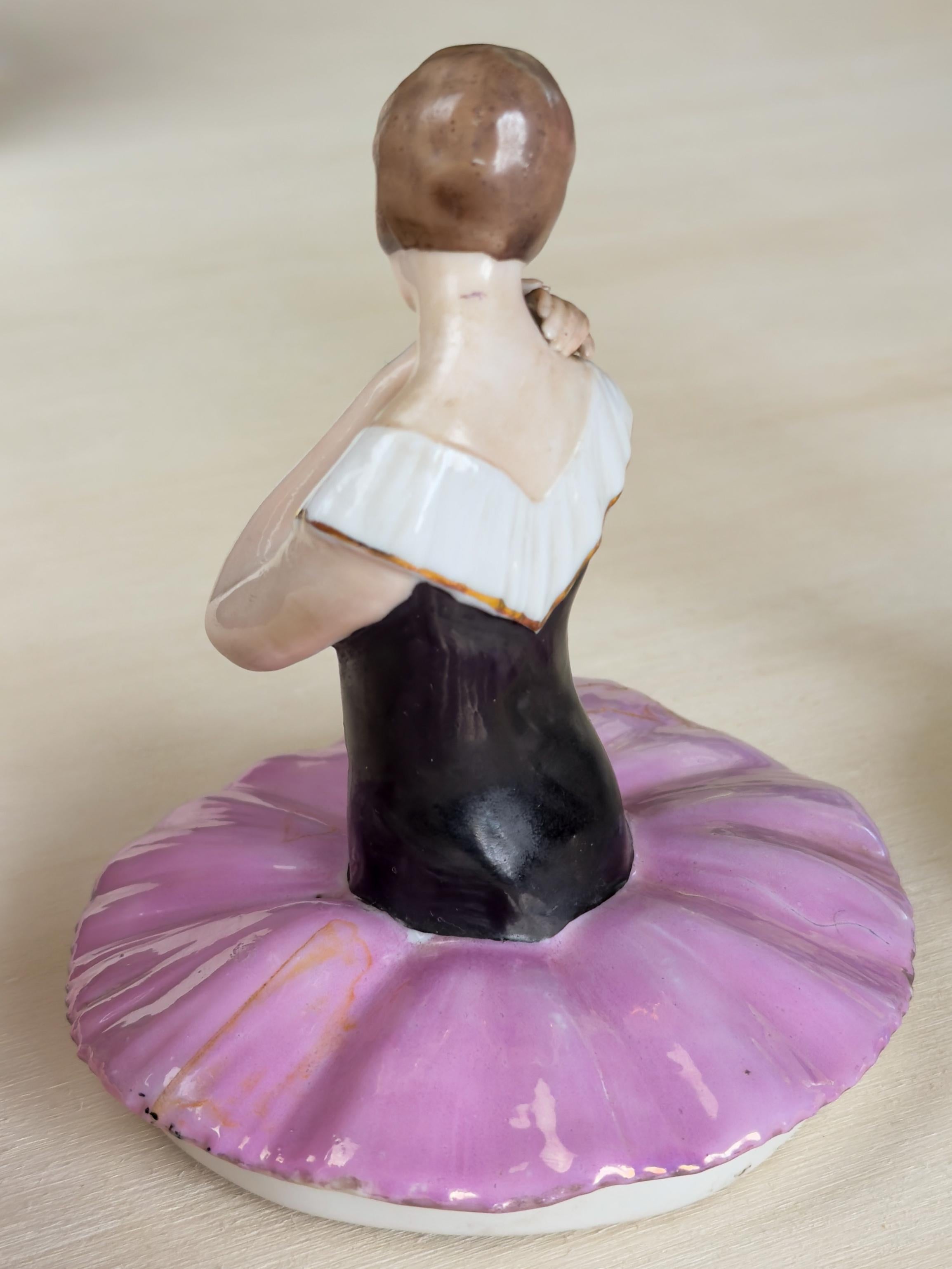 Boîte à bijoux de ballerine ou boîte à poudre Art déco, Allemagne, années 1930 en vente 3