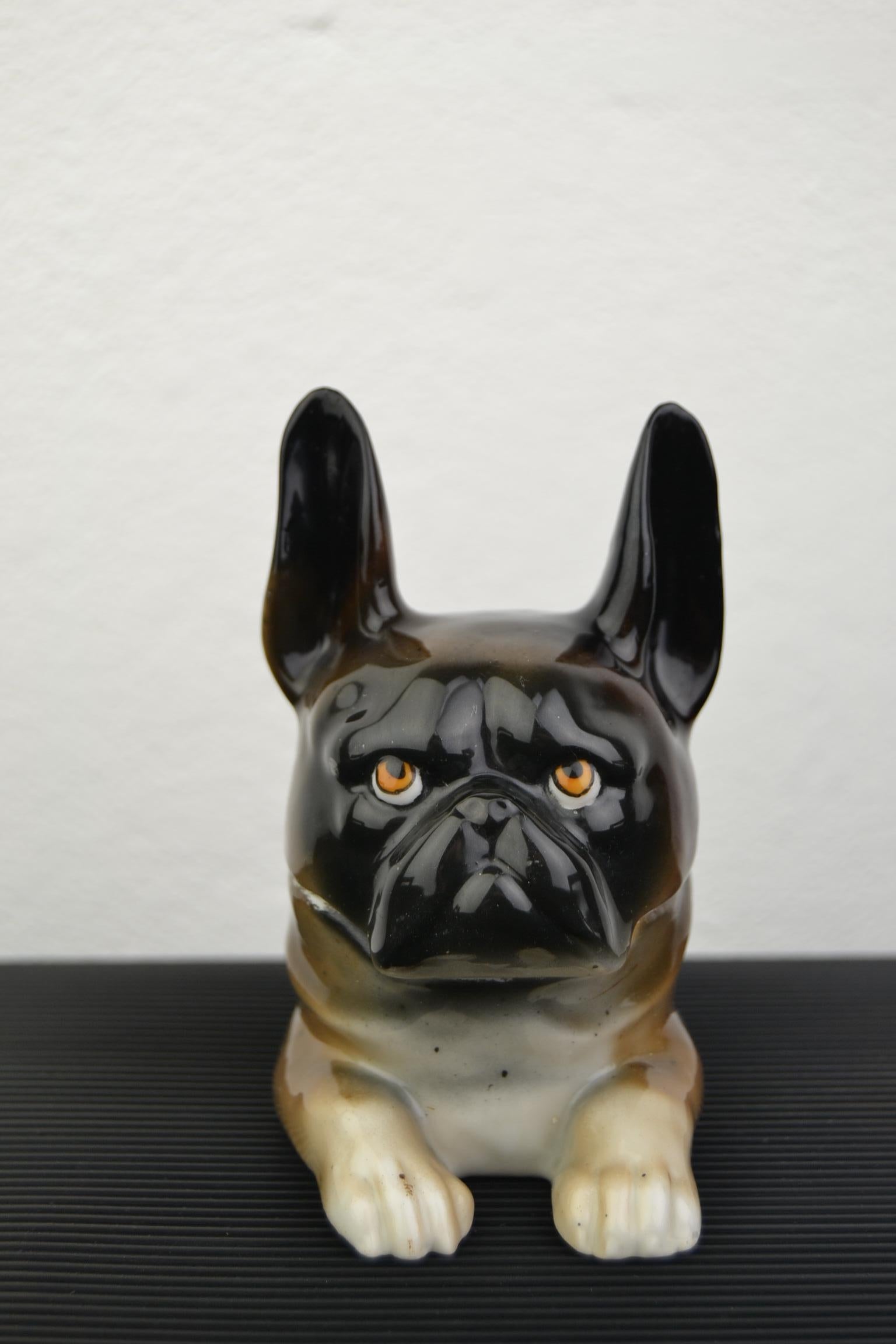 Art Deco Porcelain Bulldog Inkwell, Germany In Good Condition In Retie, BE
