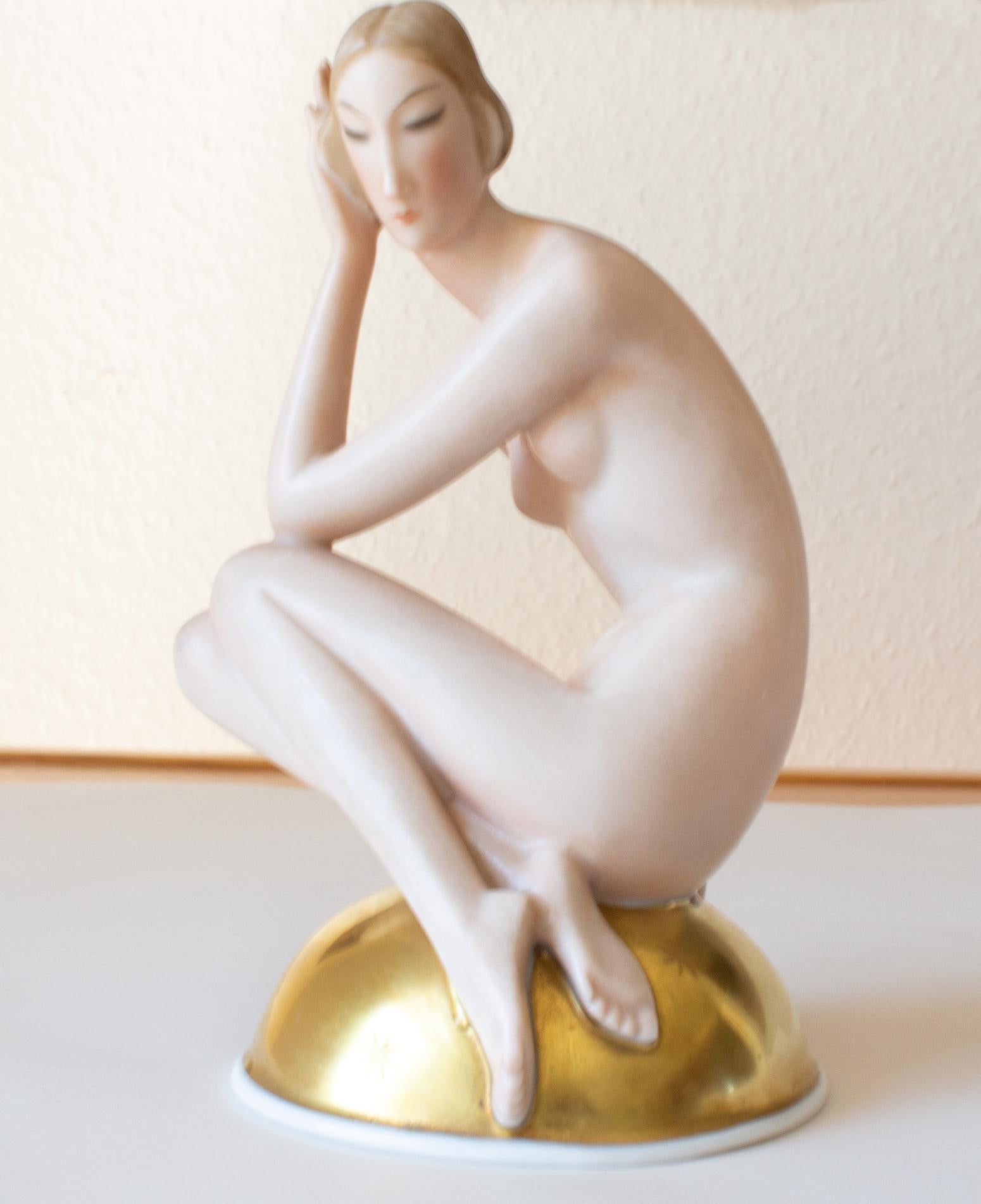 Art Deco Porcelain Figure by Gerhard Schliepstein for Rosenthal, 1931 In Good Condition In Stockholm, SE