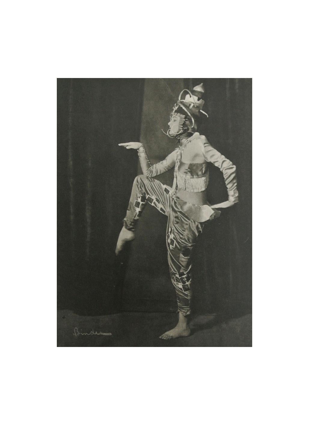 Art Deco Porcelain Figure 'Korean Dance' by Holzer-Defanti, Rosenthal, Germany 2
