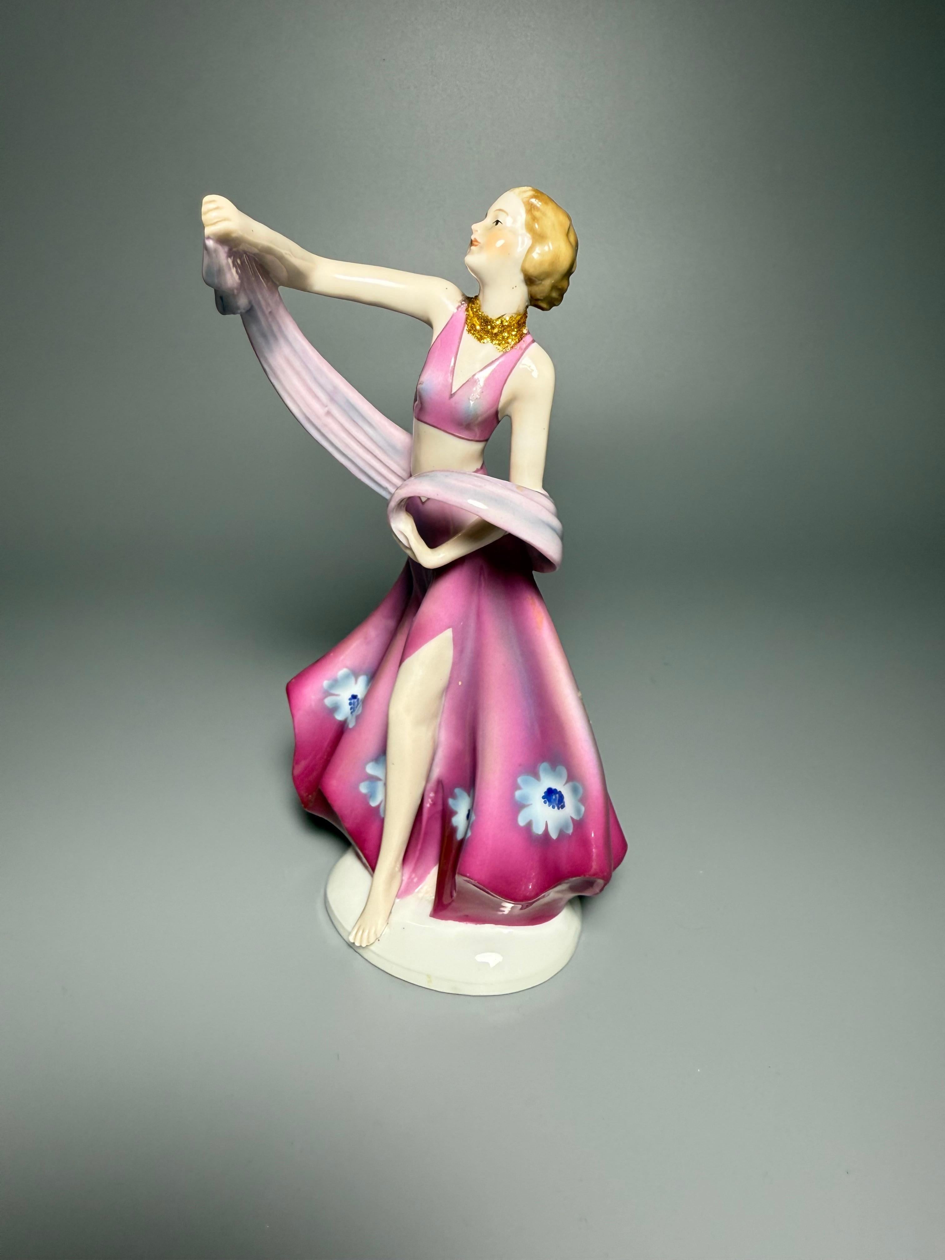 Figura in porcellana Art Deco Donna danzante rosa Fasold & Strauch Germania in vendita 1