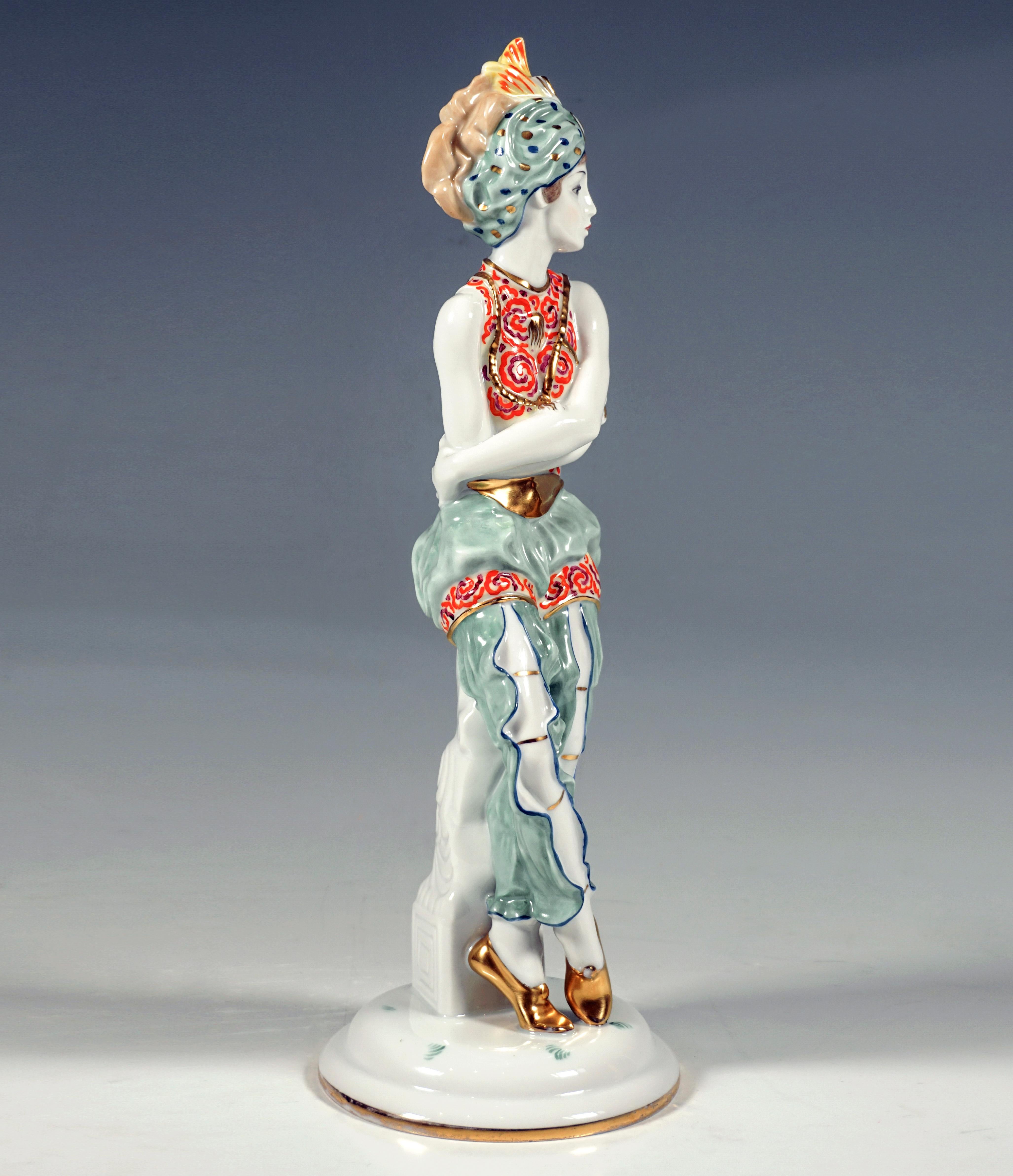 Extremely rare Porcelaine Figurine of the late 1920s:
Lifelike depiction of the dancer Tamara Karsavina as Zobeide from the Russian ballet 'Scheherazade' by Nikolai Rimski-Korsakov in an oriental-looking costume - harem pants slit on the front legs