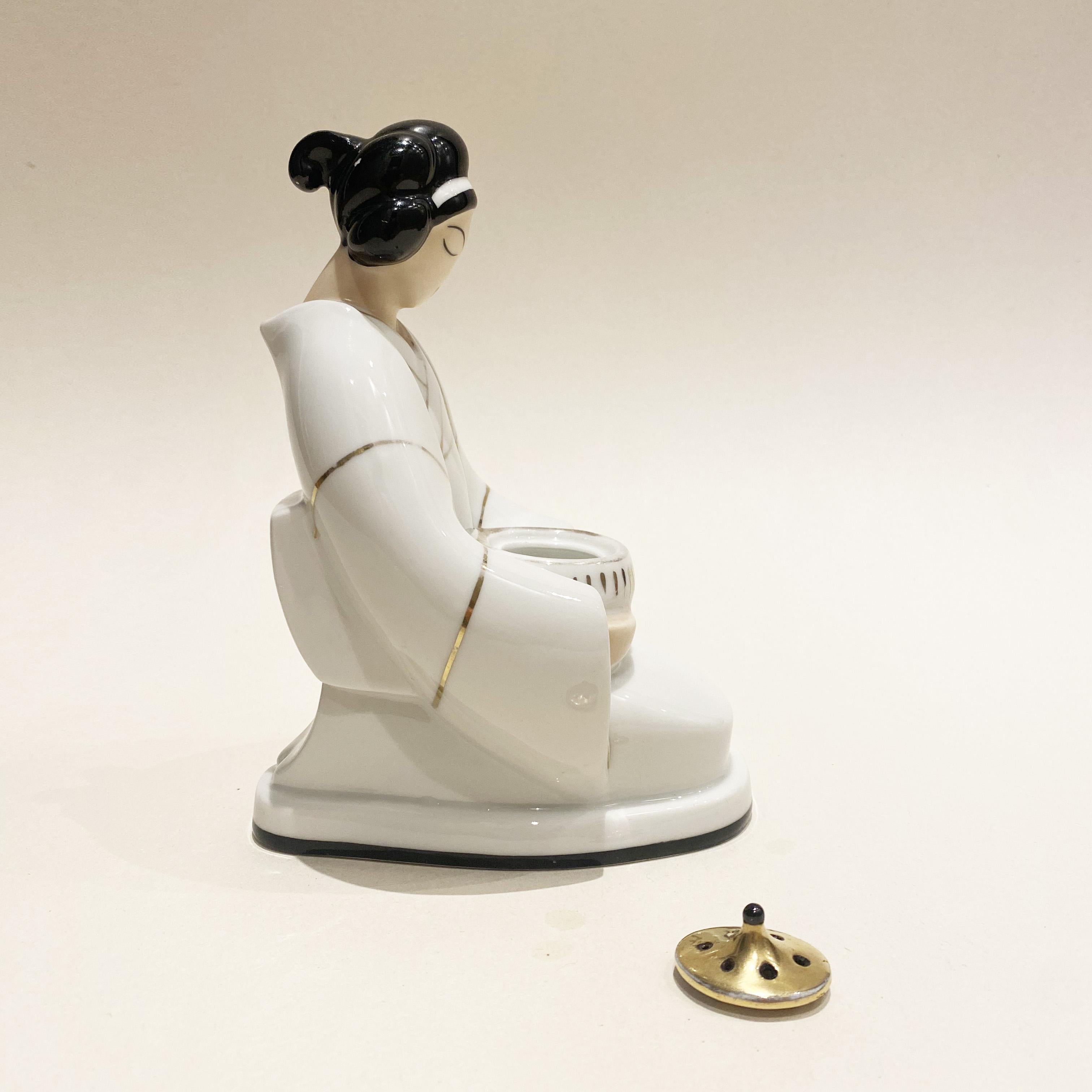 Early 20th Century Art Deco Porcelain Geisha 