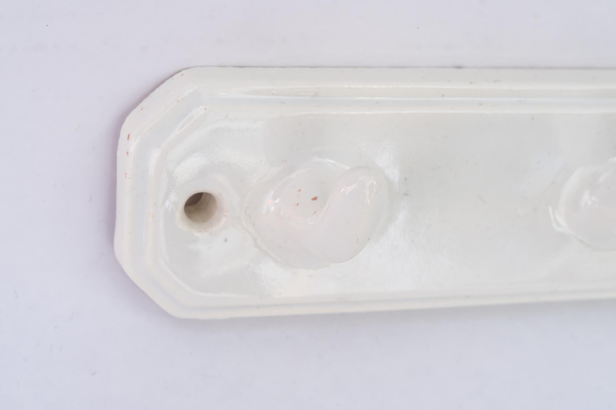 Planche de cuisine en porcelaine Art Déco vers 1920 Bon état - En vente à Wien, AT