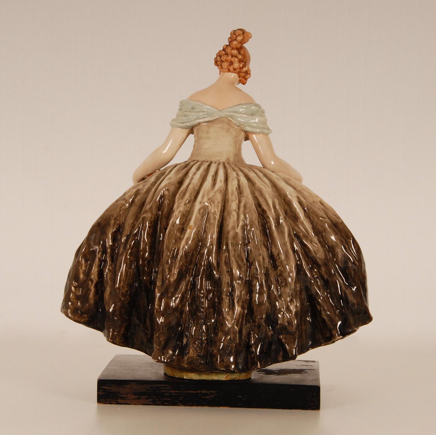 Art Deco Italian Ceramic Lady Figurine Guido Cacciapuoti Cris de Paris Porcelain 1
