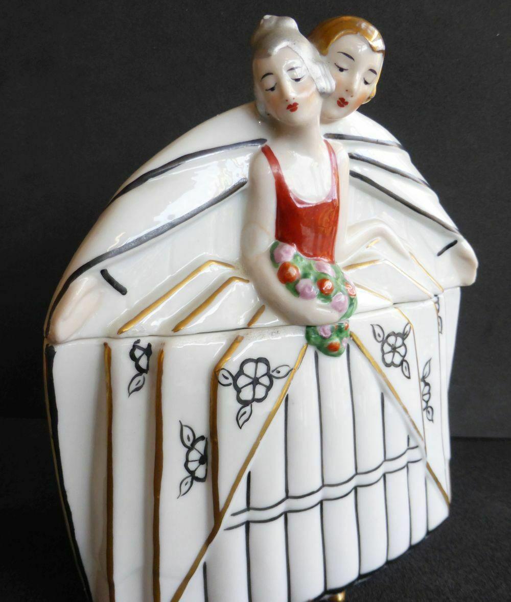 Art Deco Porcelain Powder Box, German, circa 1930 For Sale 6