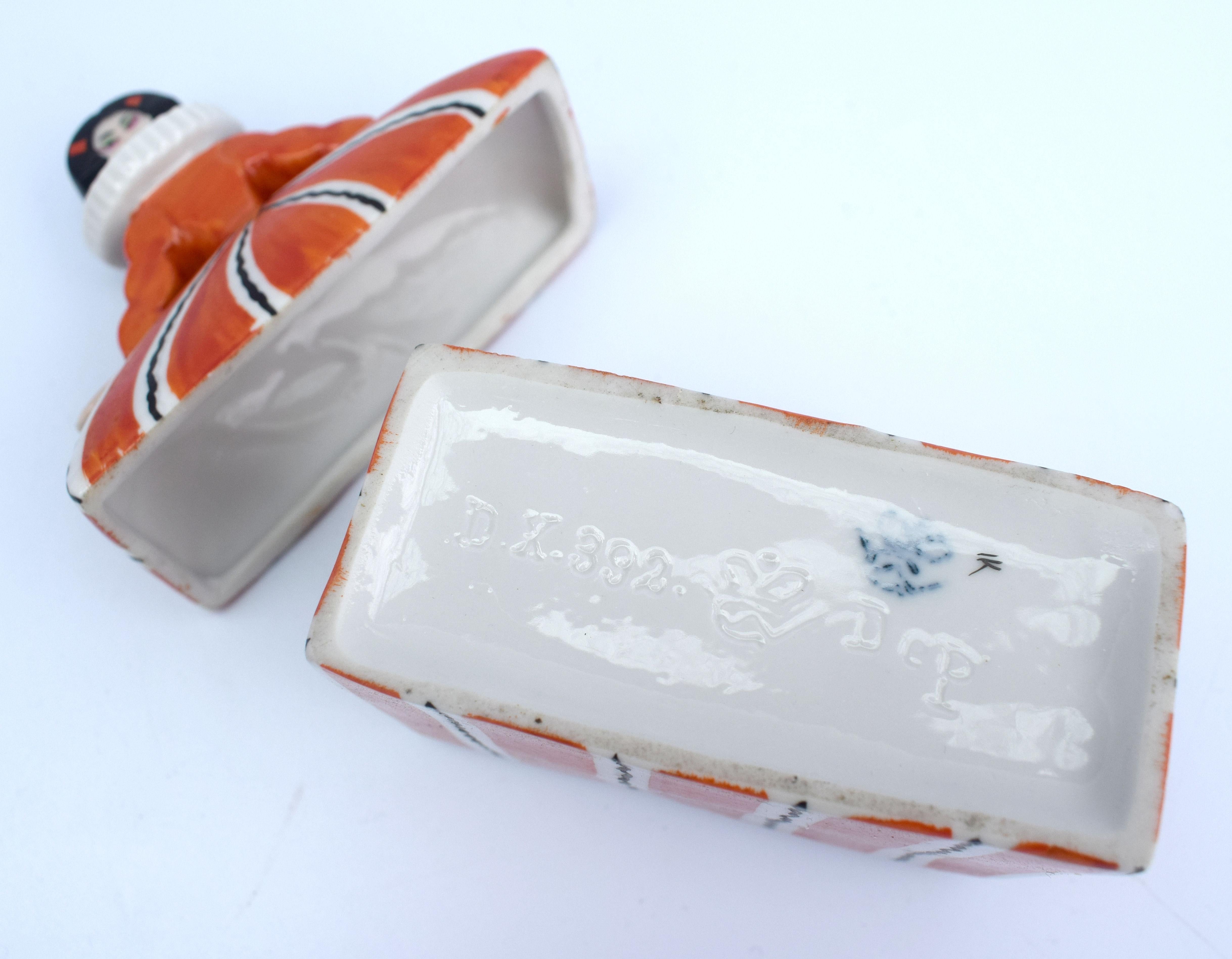 Art Deco Porcelain Powder Box, German, circa 1930 2