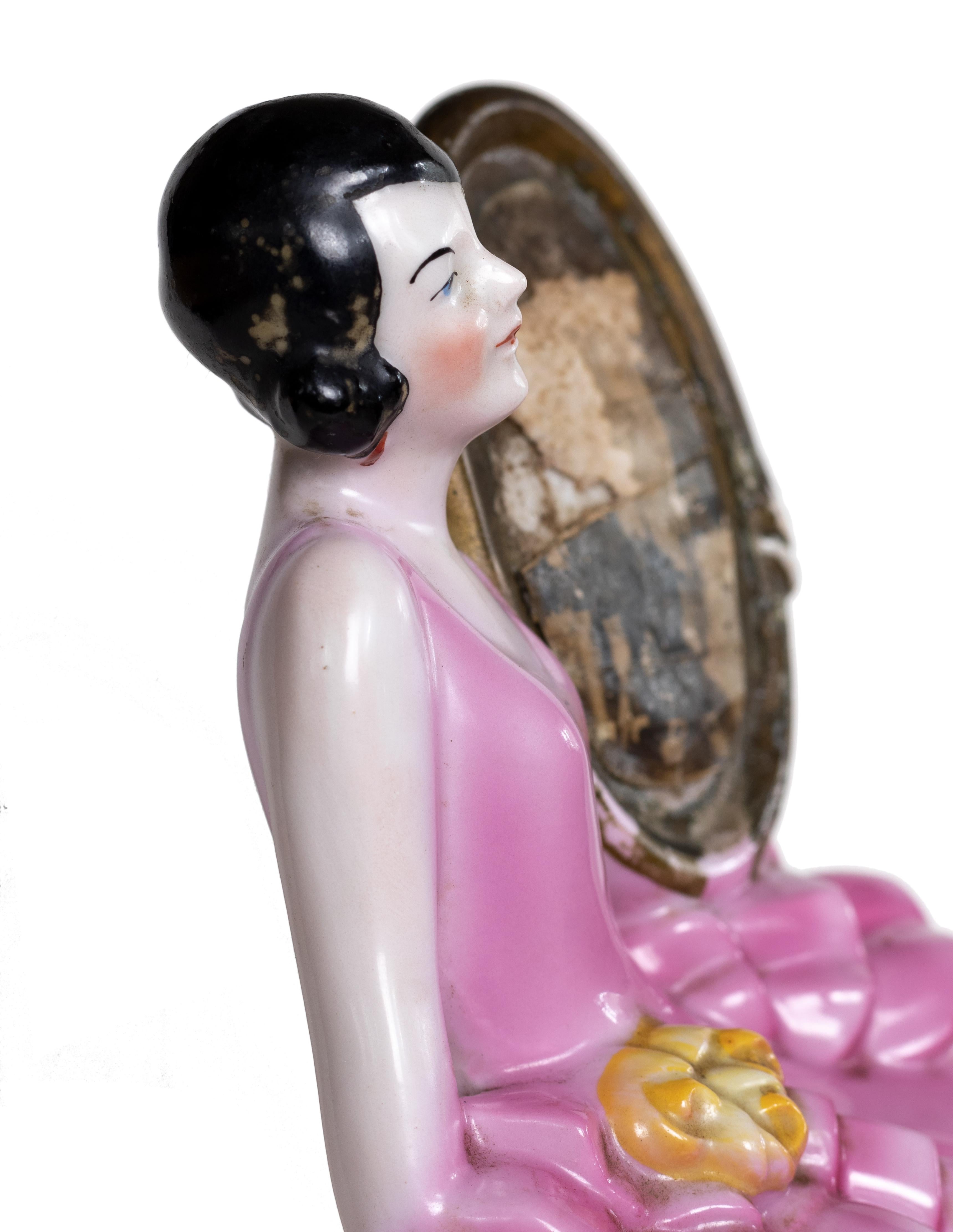 Boîte à poudre Art déco avec femme et miroir, années 1930 en vente 2