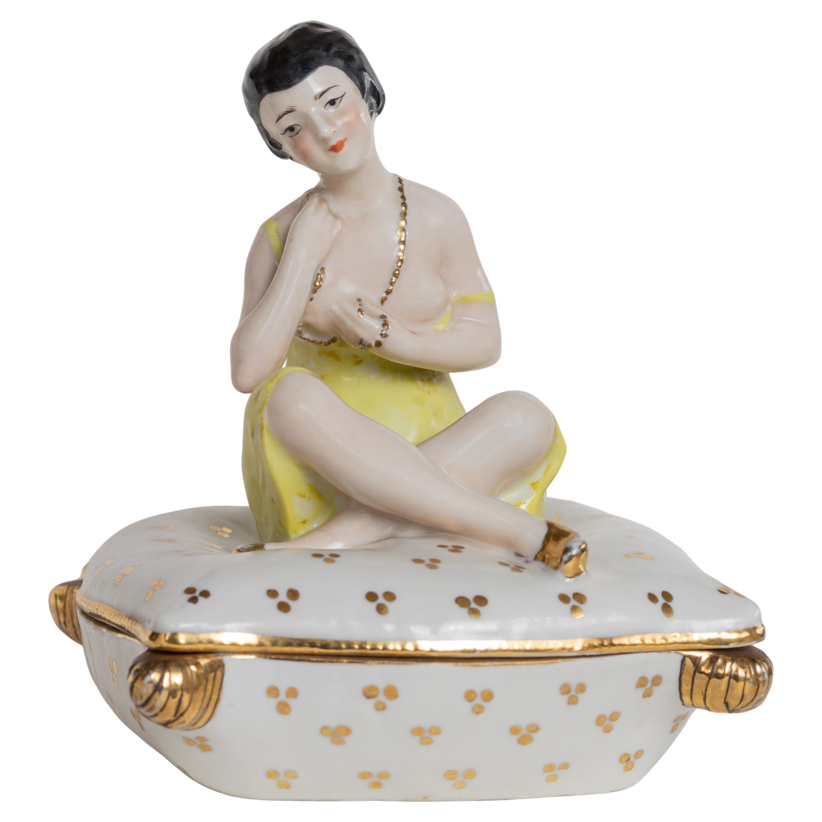 Art Deco Porcelain Powder Jewelry Box With Lady by Kosso, Germany, 20th Century