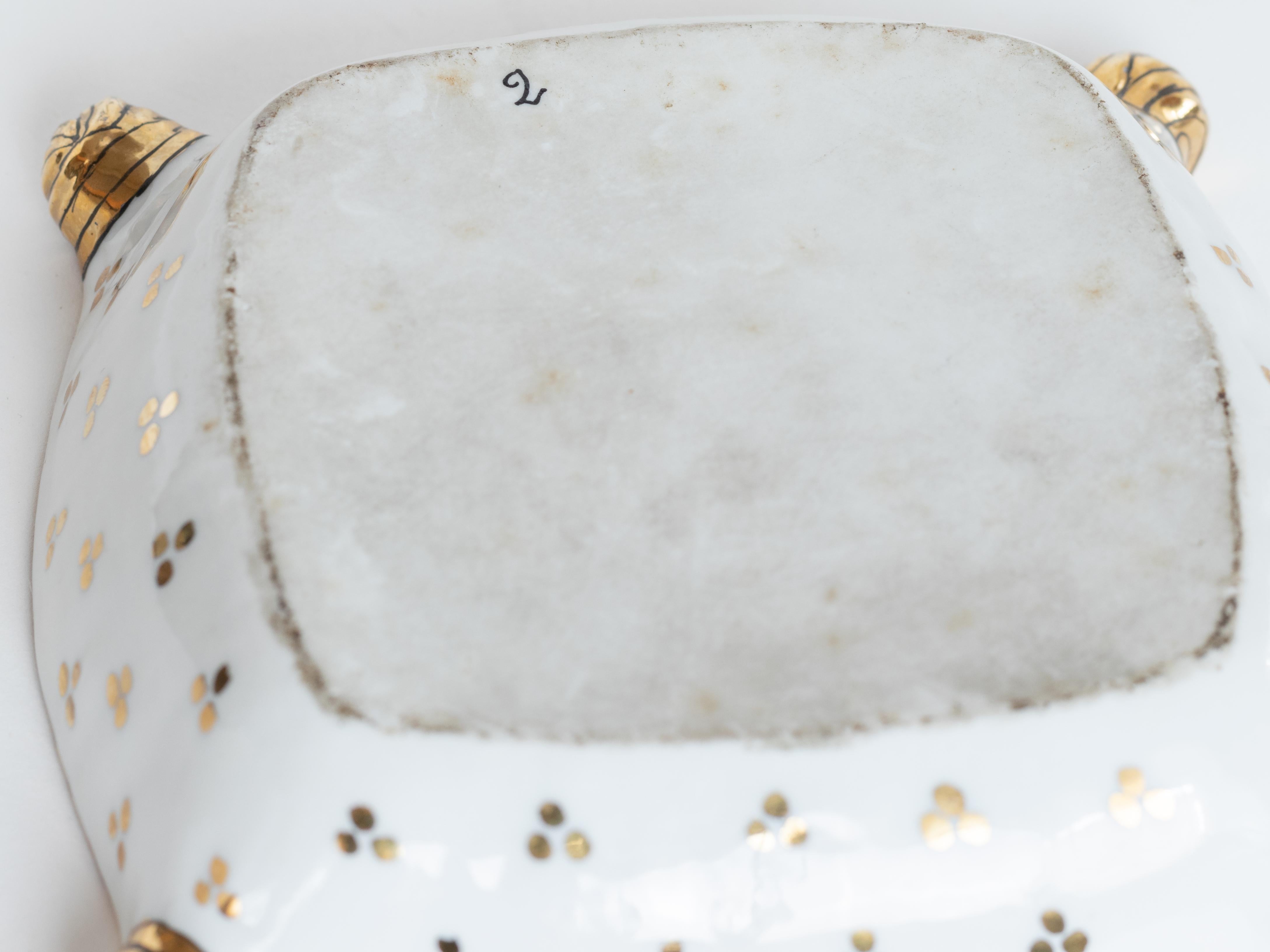 Art Deco Porcelain Powder Jewelry Box With Ladyby Kosso, Germany, 20th Century For Sale 15