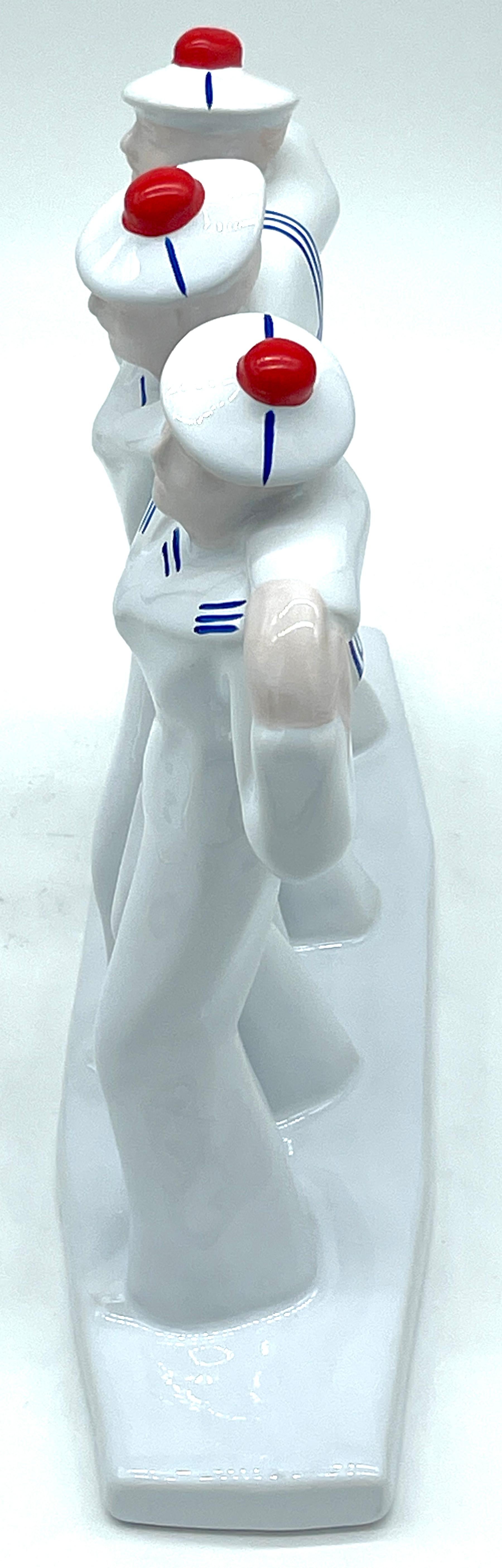 Sculpture en porcelaine Art déco « Trois marinsunken » d'Edouard Cazaux pour DAX en vente 3