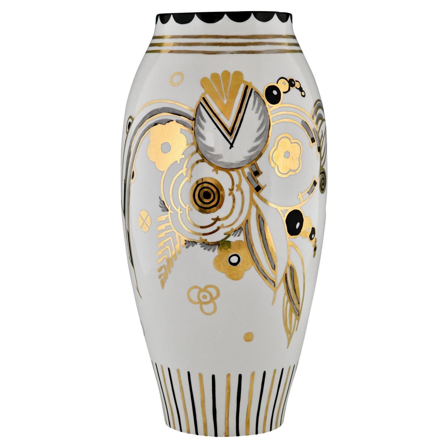 Art Deco porcelain vase with flowers Ernest Ventrillon Les Arts Réunis 1930 For Sale