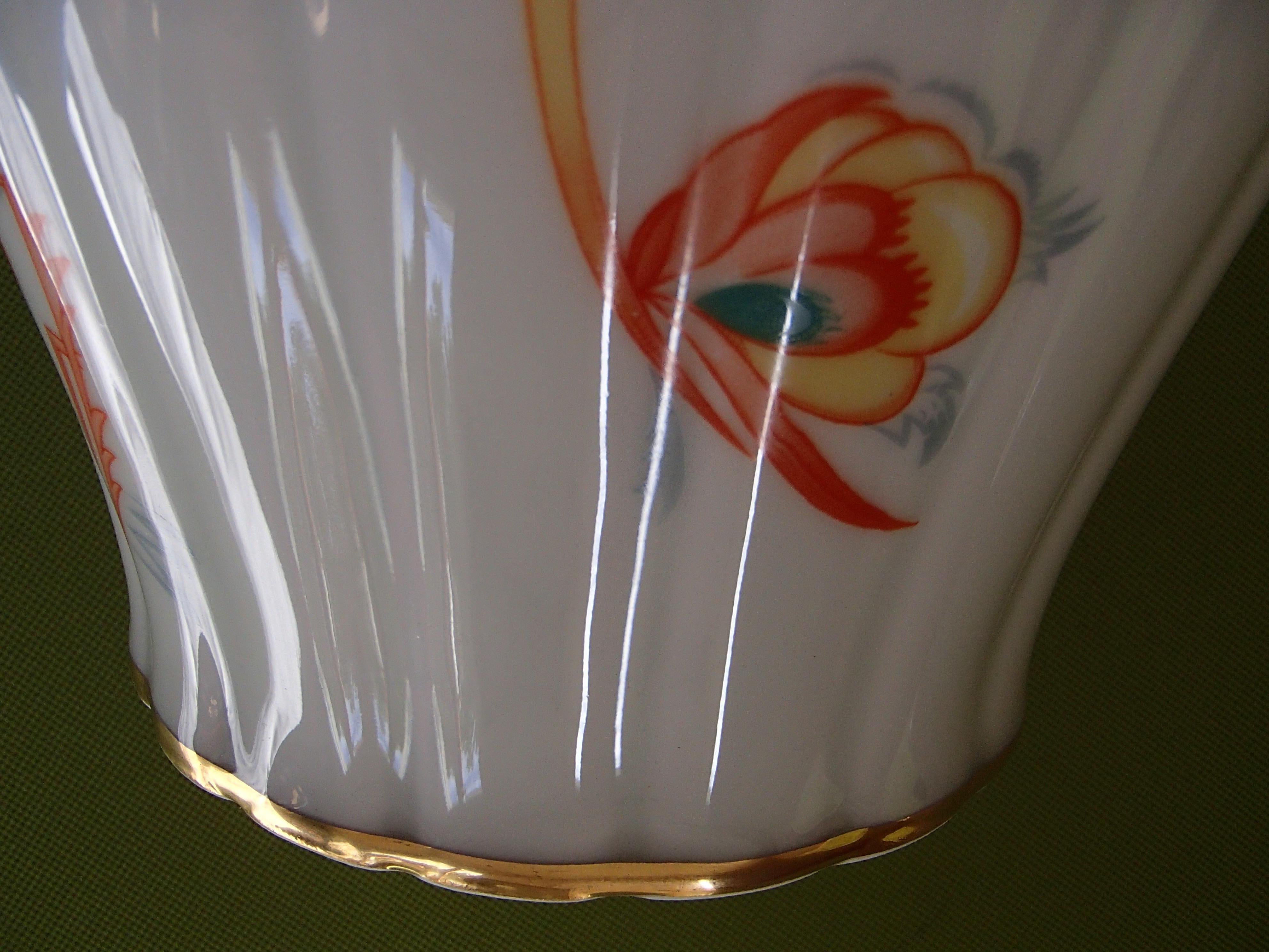 Vase en porcelaine Art déco avec couvercle de THOMAS Bavaria avec fleurs cubistes  en vente 8