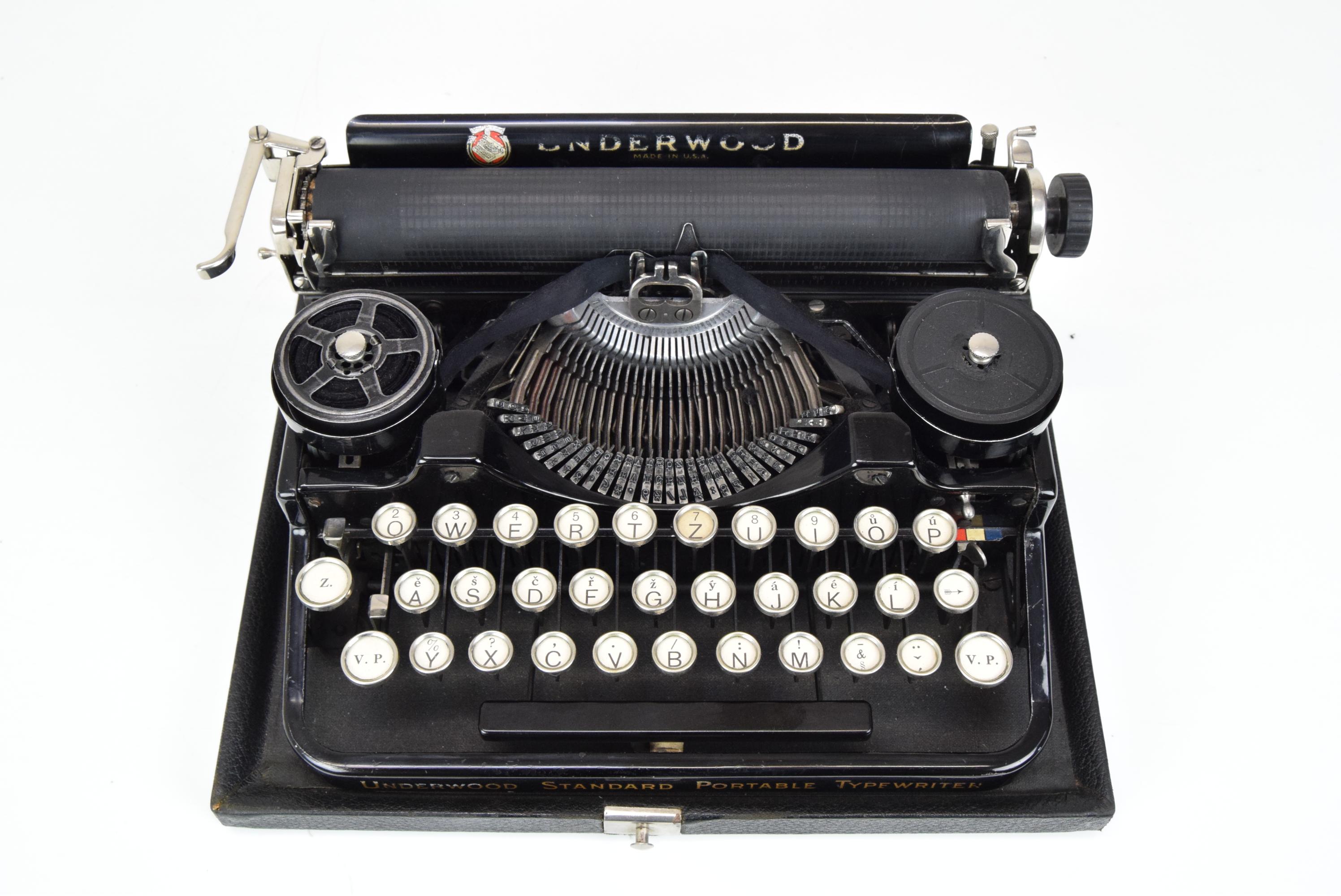 Metal Art Deco Portable Typewriter/Underwood Typewriter Company, USA, circa 1923