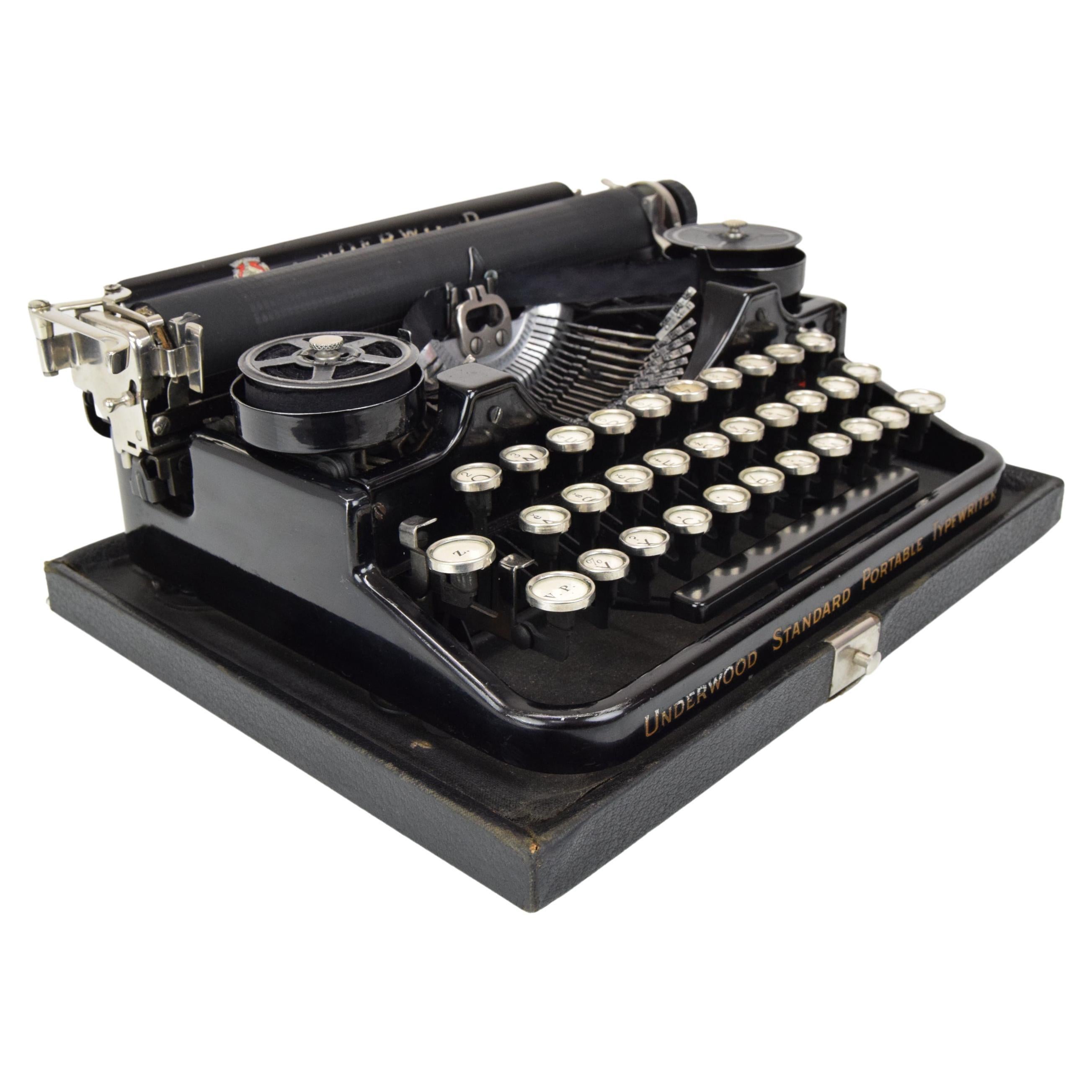 Art Deco Portable Typewriter/Underwood Typewriter Company, USA, circa 1923