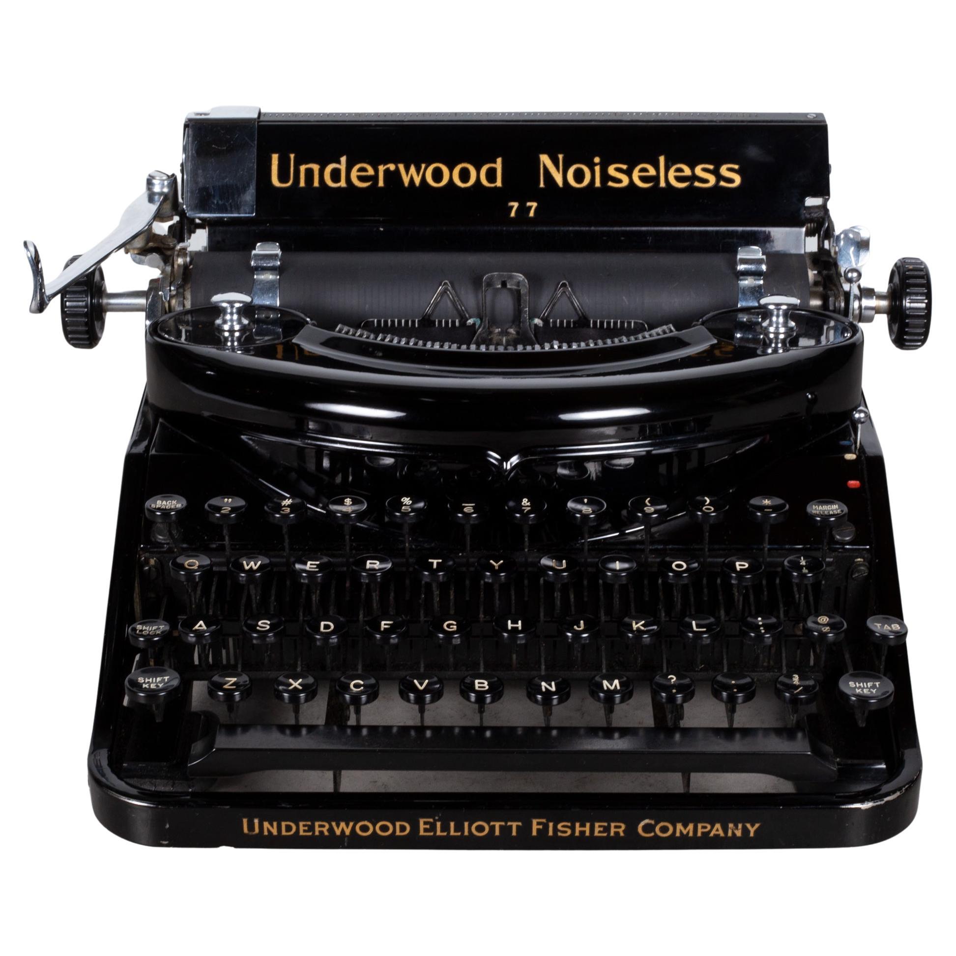 Art Deco Portable Underwood Noiseless Typewriter and Case, C.1935