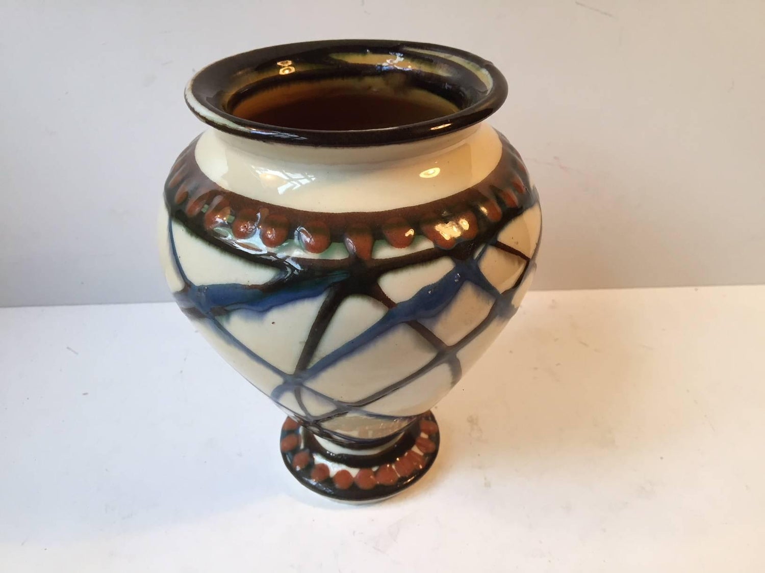 Art Deco Pottery Vase With Swirl Glazes By Herman August Kahler