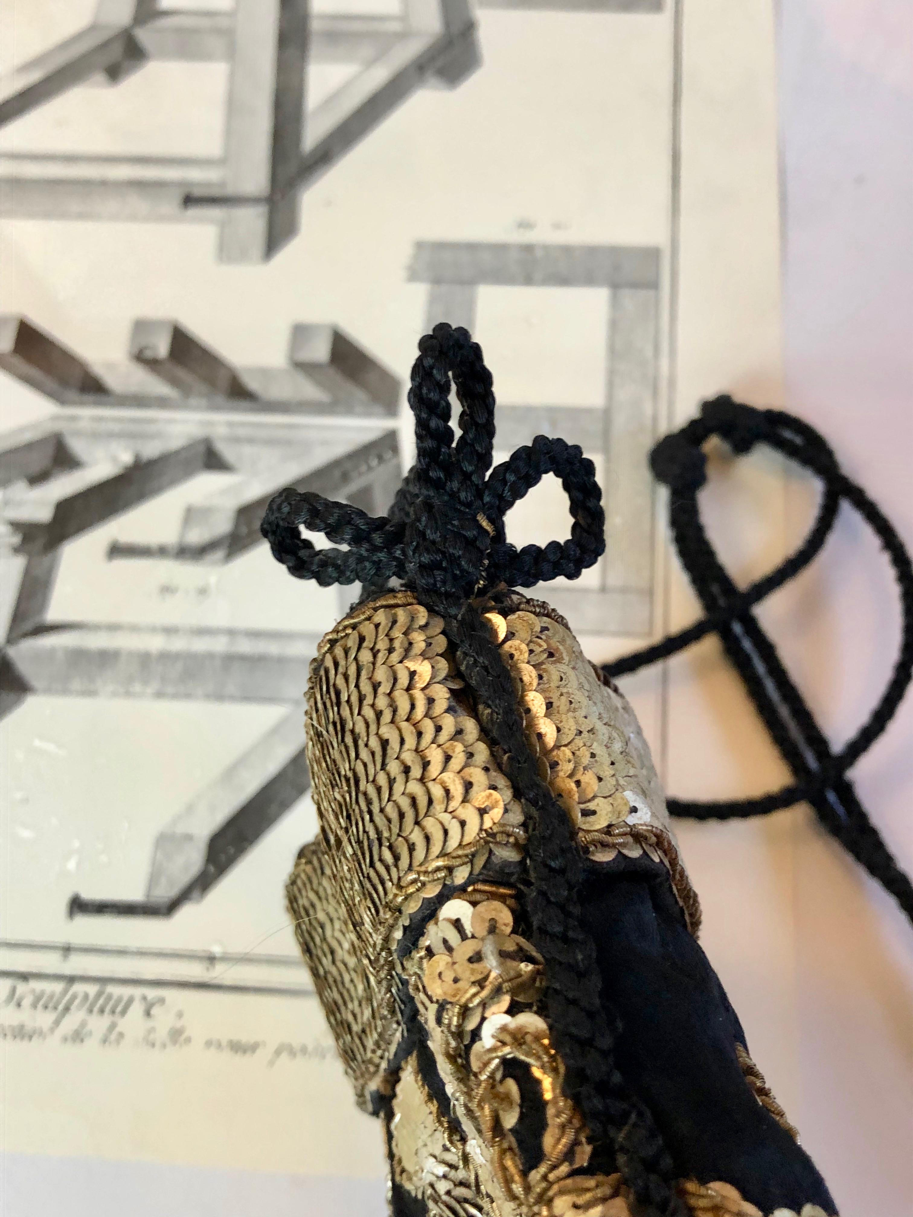 Borsetta o borsa da sera Art Deco, borsa in seta nera, paillettes d'argento 1920 ca. in vendita 1