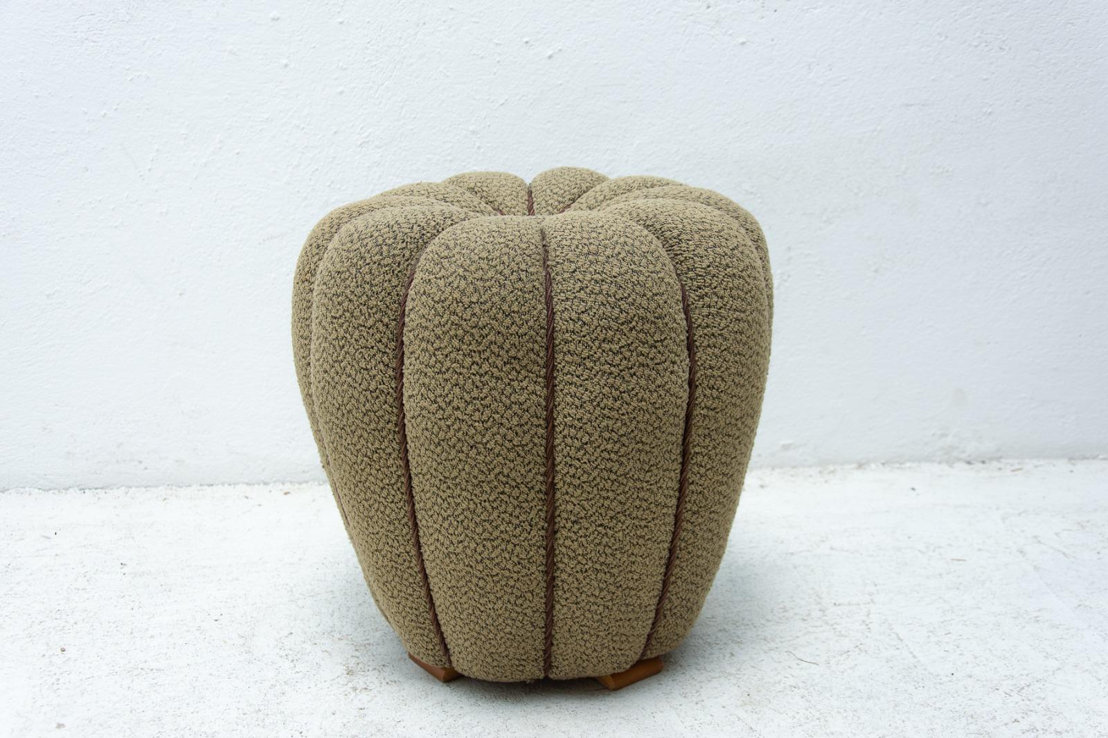 This pouffe(footstool) was designed by Jindrich Halabala and produced by UP Závody in the 1950´s. Very comfortable retro chic in the shape of a raspberry. In good Vintage condition, shows slight signs of age and use.

Measures: Seat height: 41 cm.
