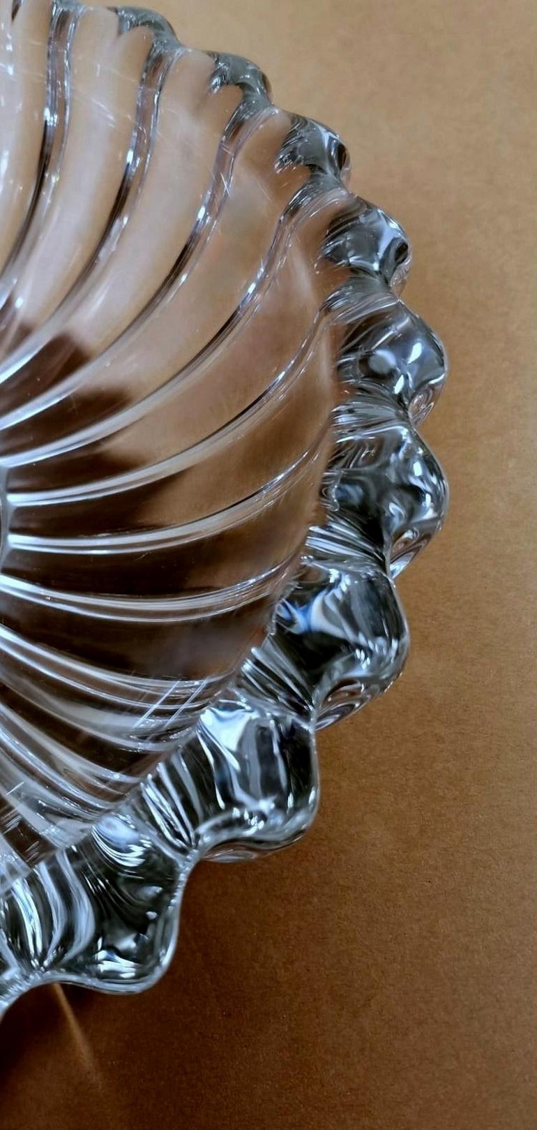 Französische Art-Déco-Schale aus geformtem Glas, Daum Design, Pierre d''Avesn im Angebot 5