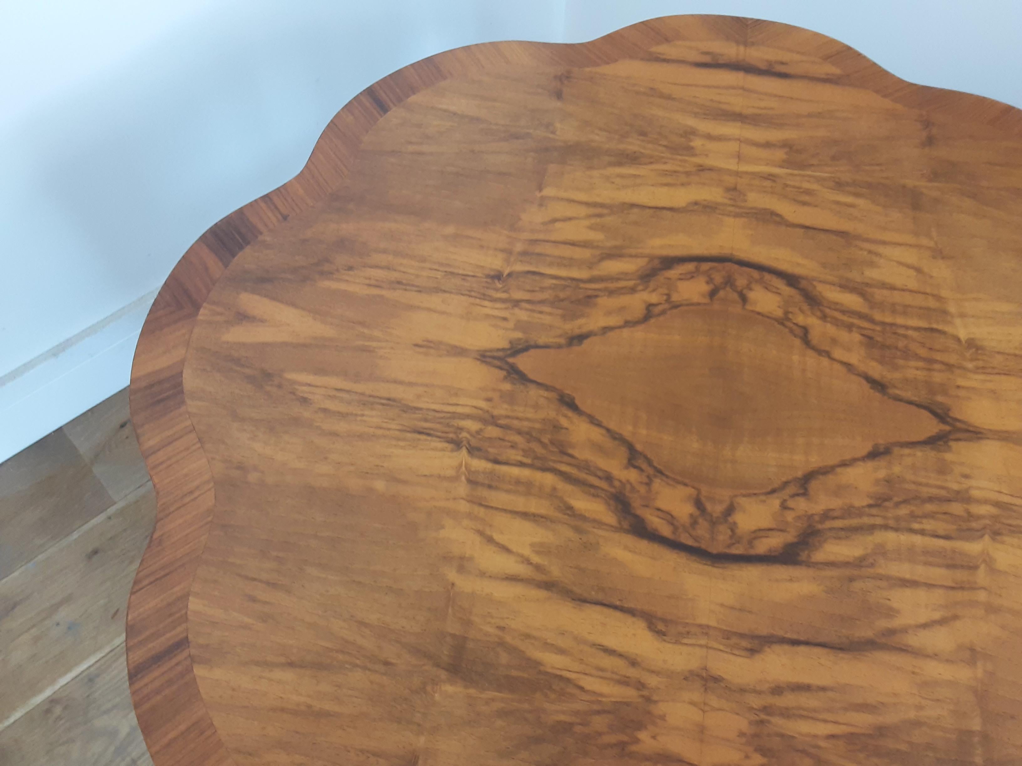 Art Deco Quartet Nest of Tables in Figured Walnut by Harry and Lou Epstein For Sale 6