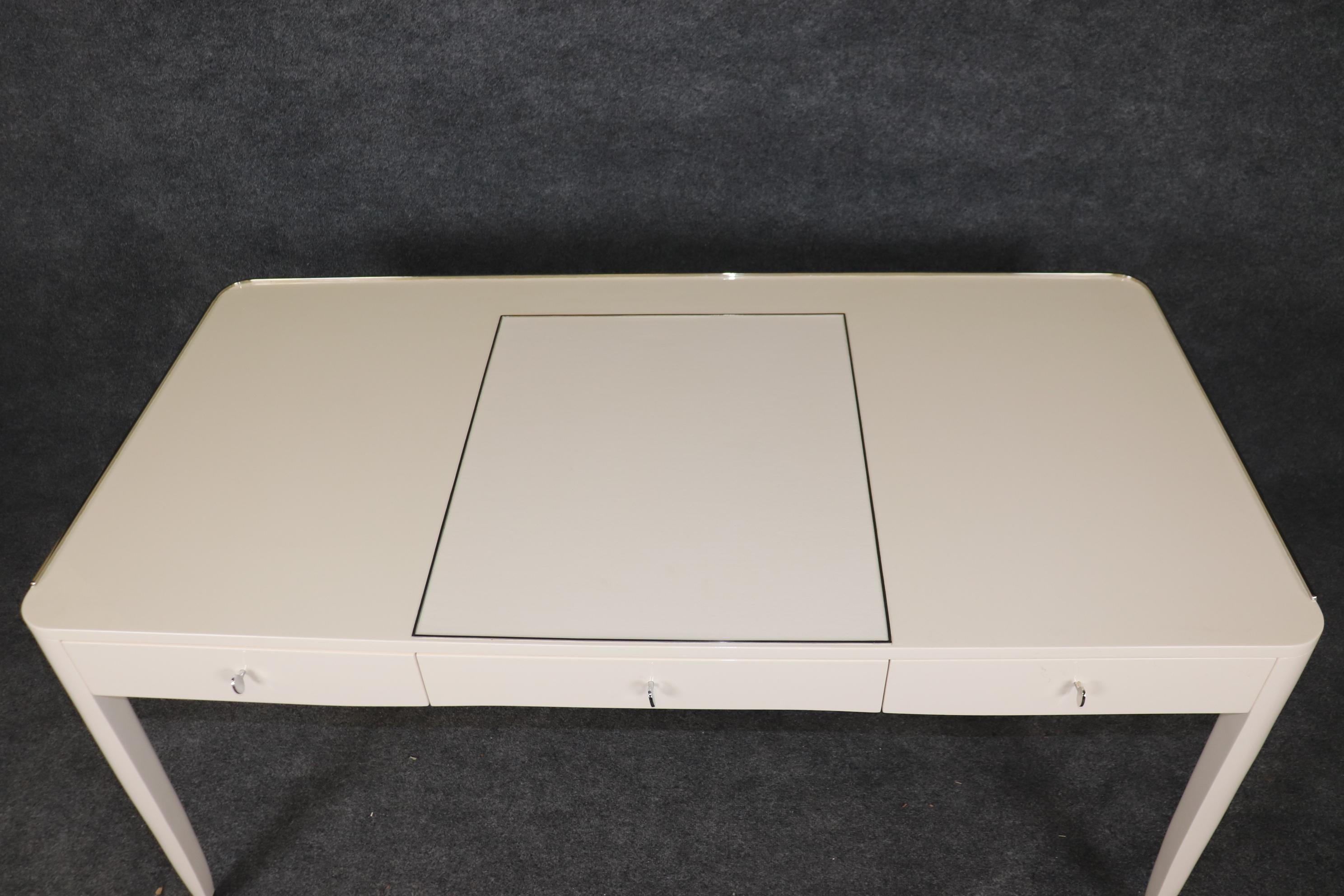 Art Deco Ralph Lauren Paris One Fifth White Lacquered Writing Desk 3