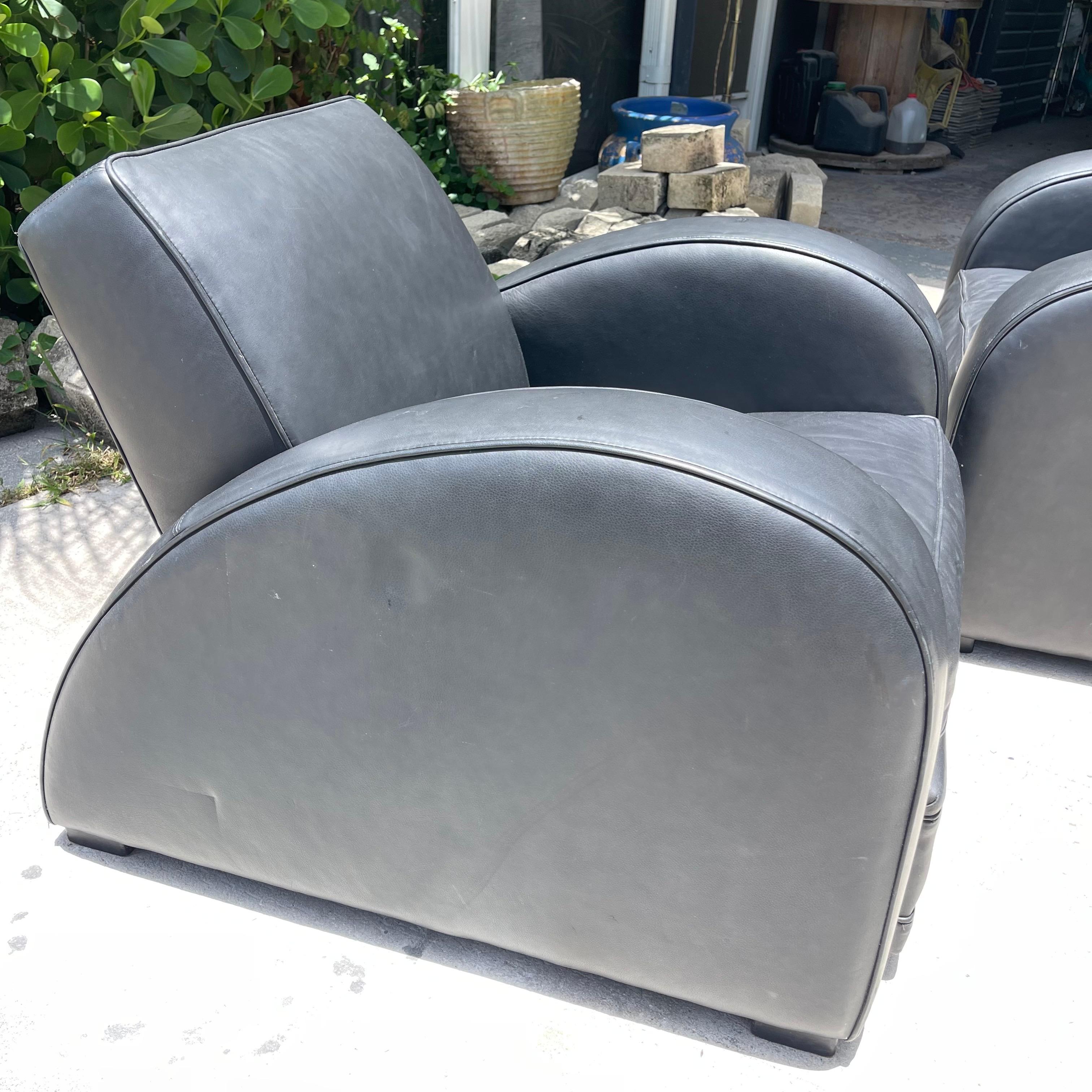 Art Deco Ralph Lauren Style Black Leather Streamline Lounge Club Chair, a Pair In Good Condition In Jensen Beach, FL