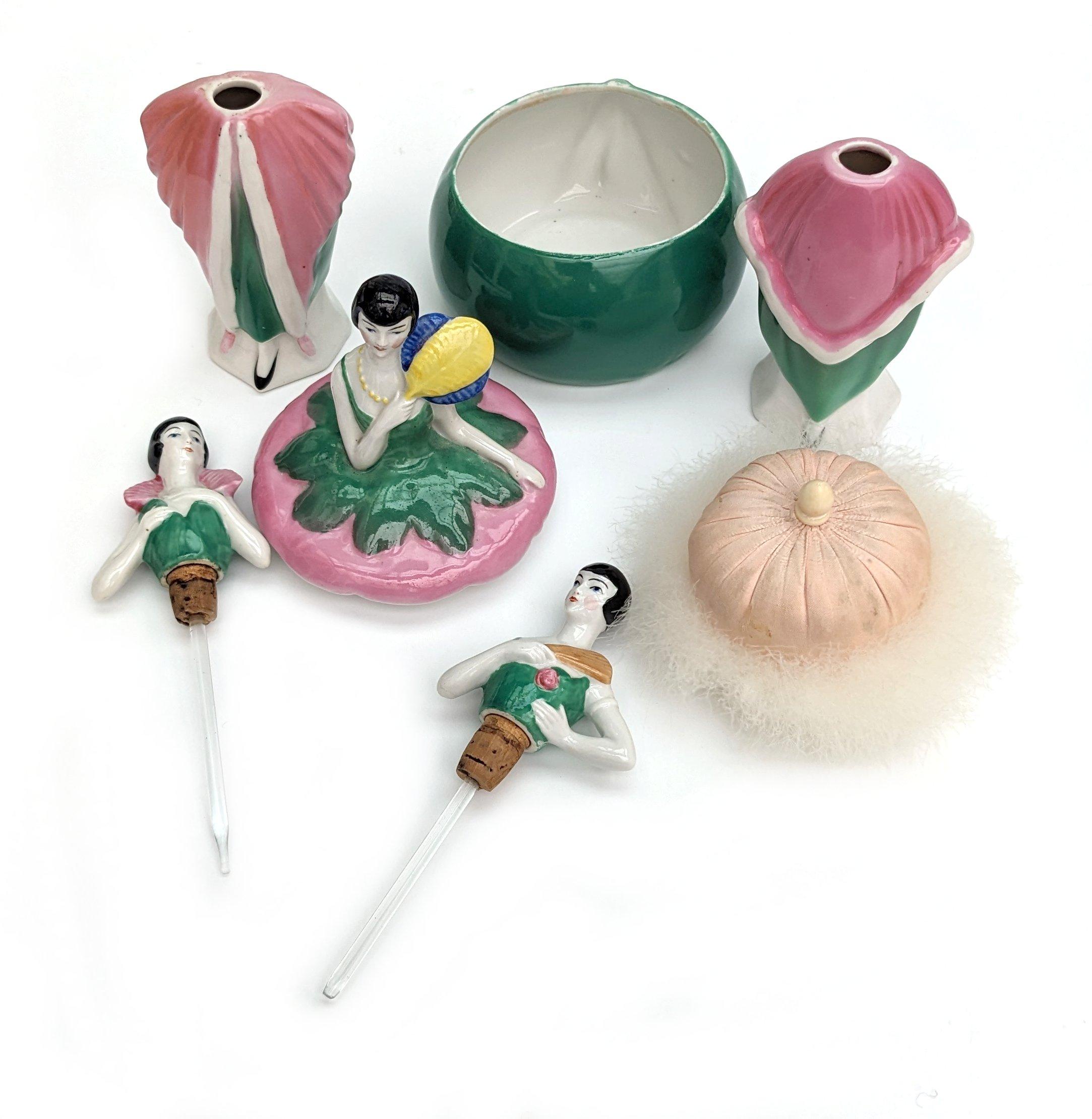 Seltenes Keramik-Parfüm-Schminktisch-Set im Art déco-Stil, Deutsch, um 1930 im Zustand „Gut“ im Angebot in Devon, England