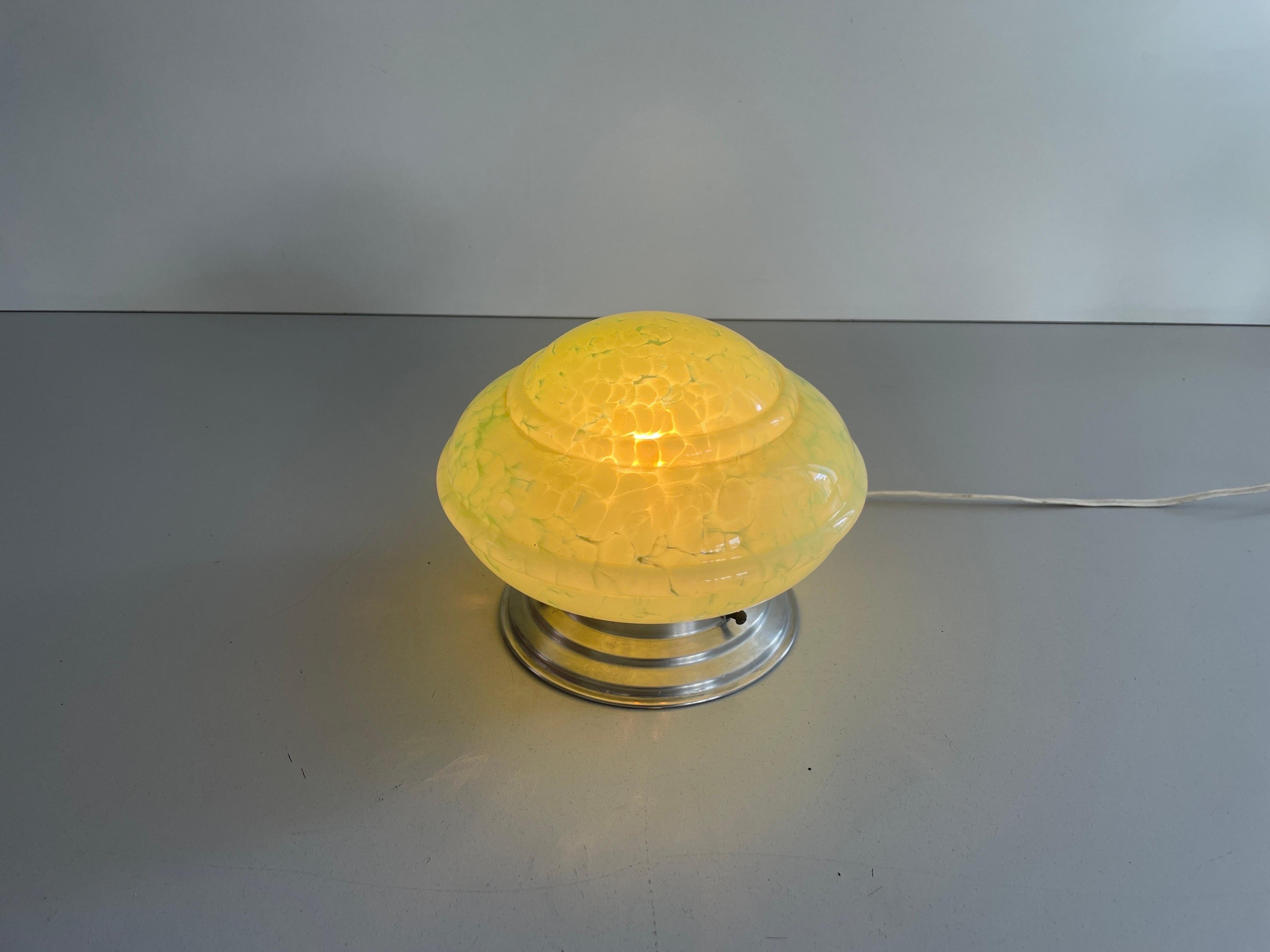 Lampada da incasso in vetro verde Art Deco, anni '40, Germania in vendita 5