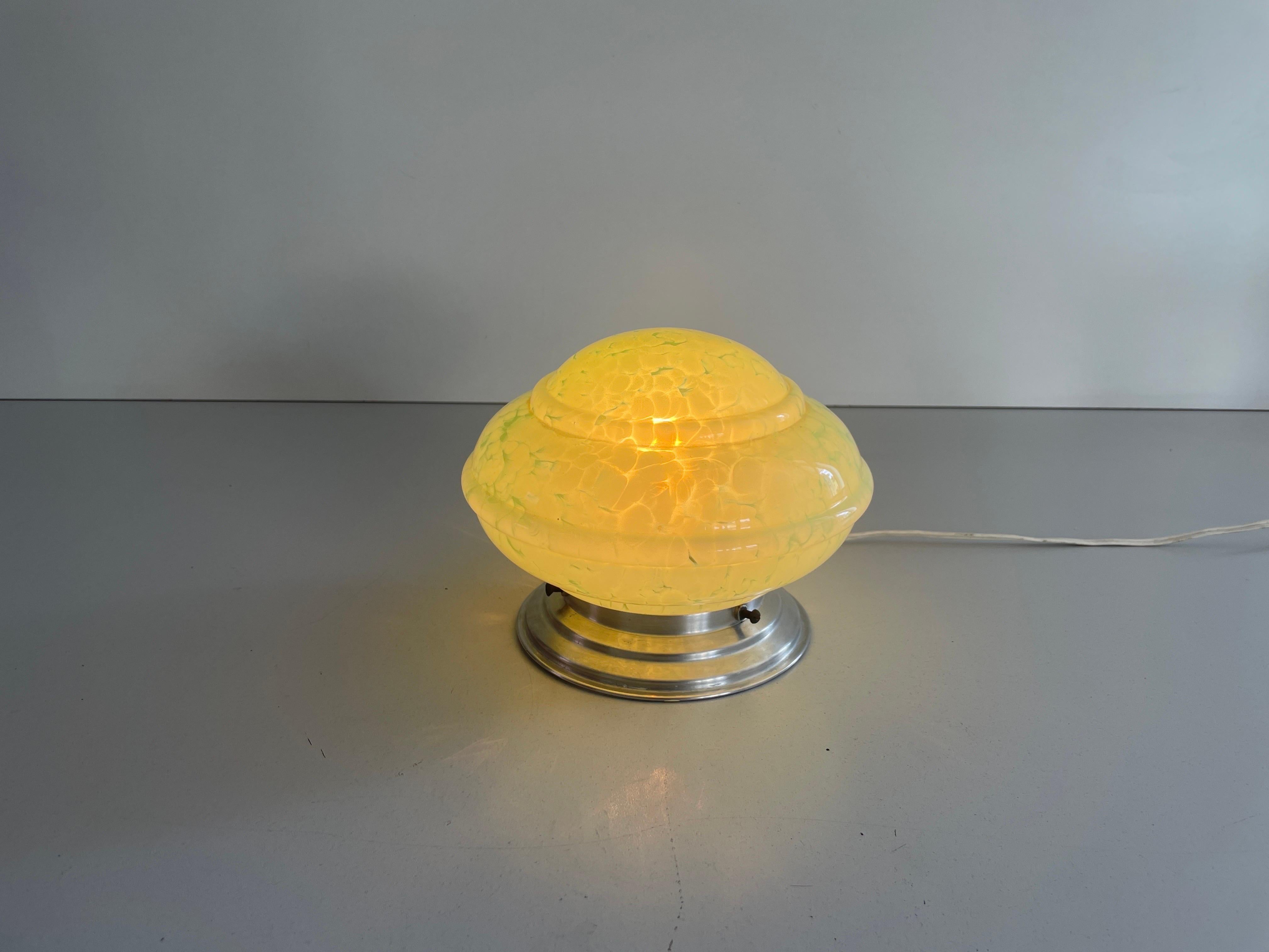 Lampada da incasso in vetro verde Art Deco, anni '40, Germania in vendita 6